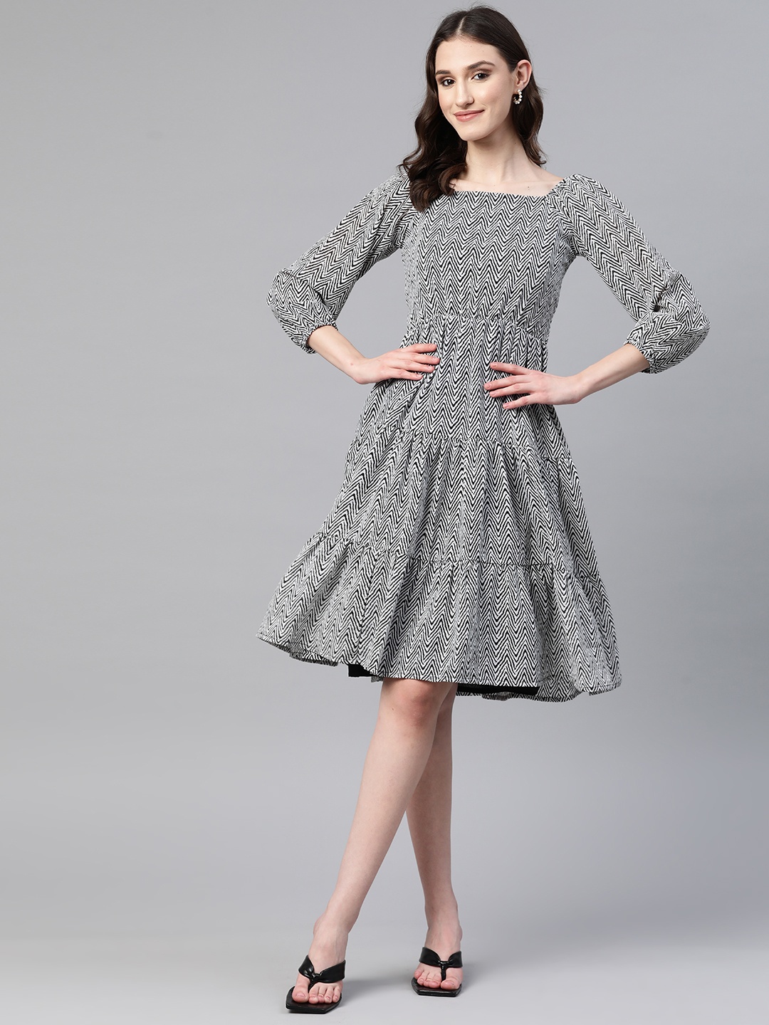

Cottinfab Chevron Print Puff Sleeves Georgette Dress With Tie-Up Detail, Black