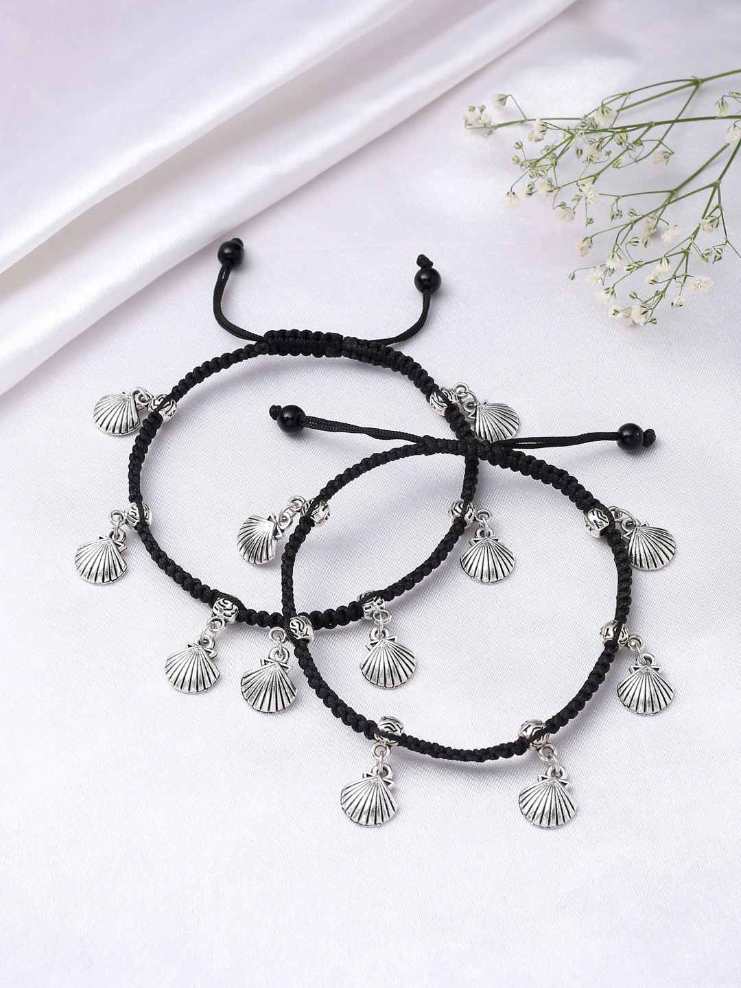 

VIRAASI Set Of 2 Thread Shell Charm Anklets, Silver