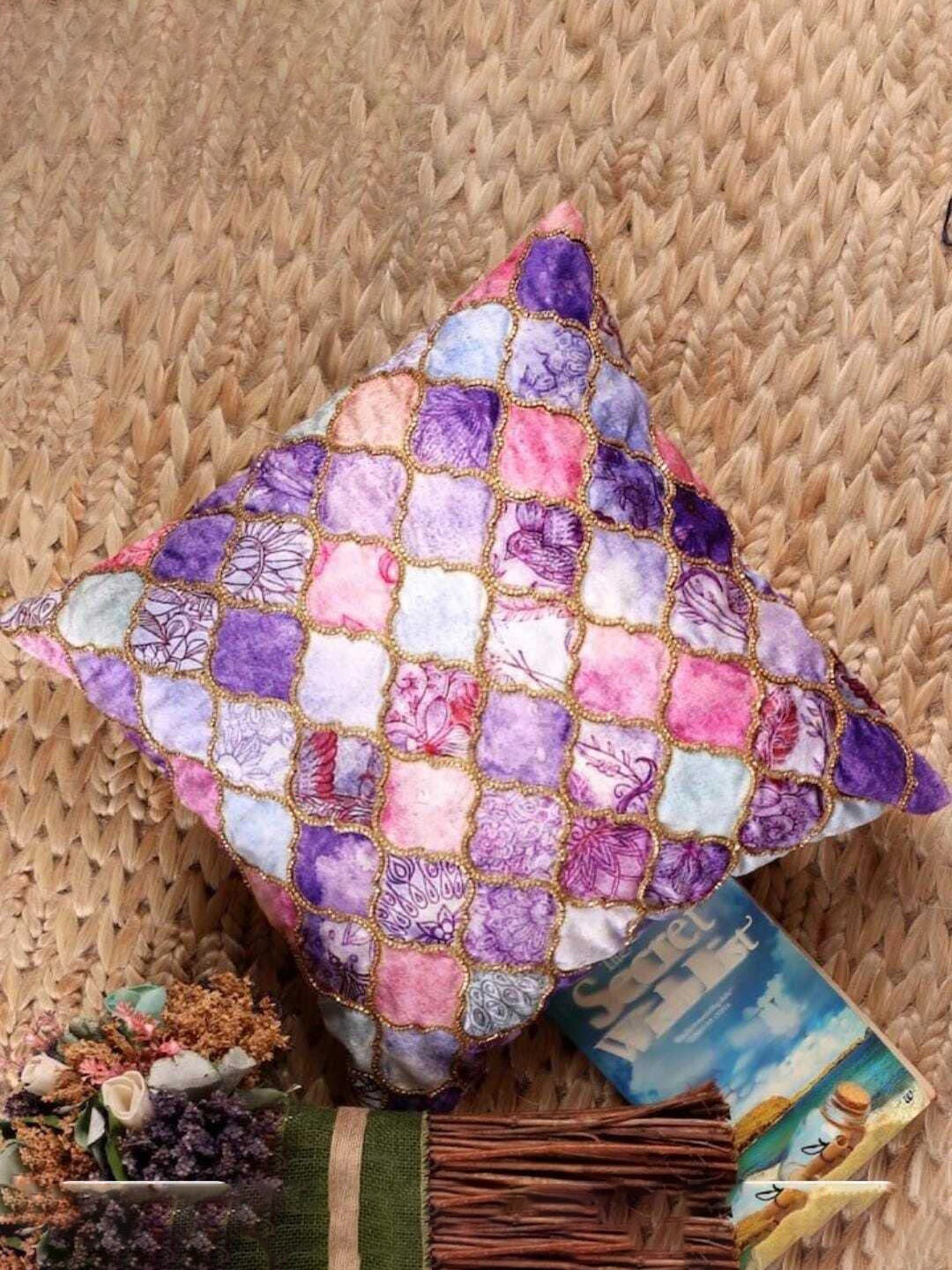 

NISRAG HOME Purple & Gold-Toned Embellished Square Cushion Cover