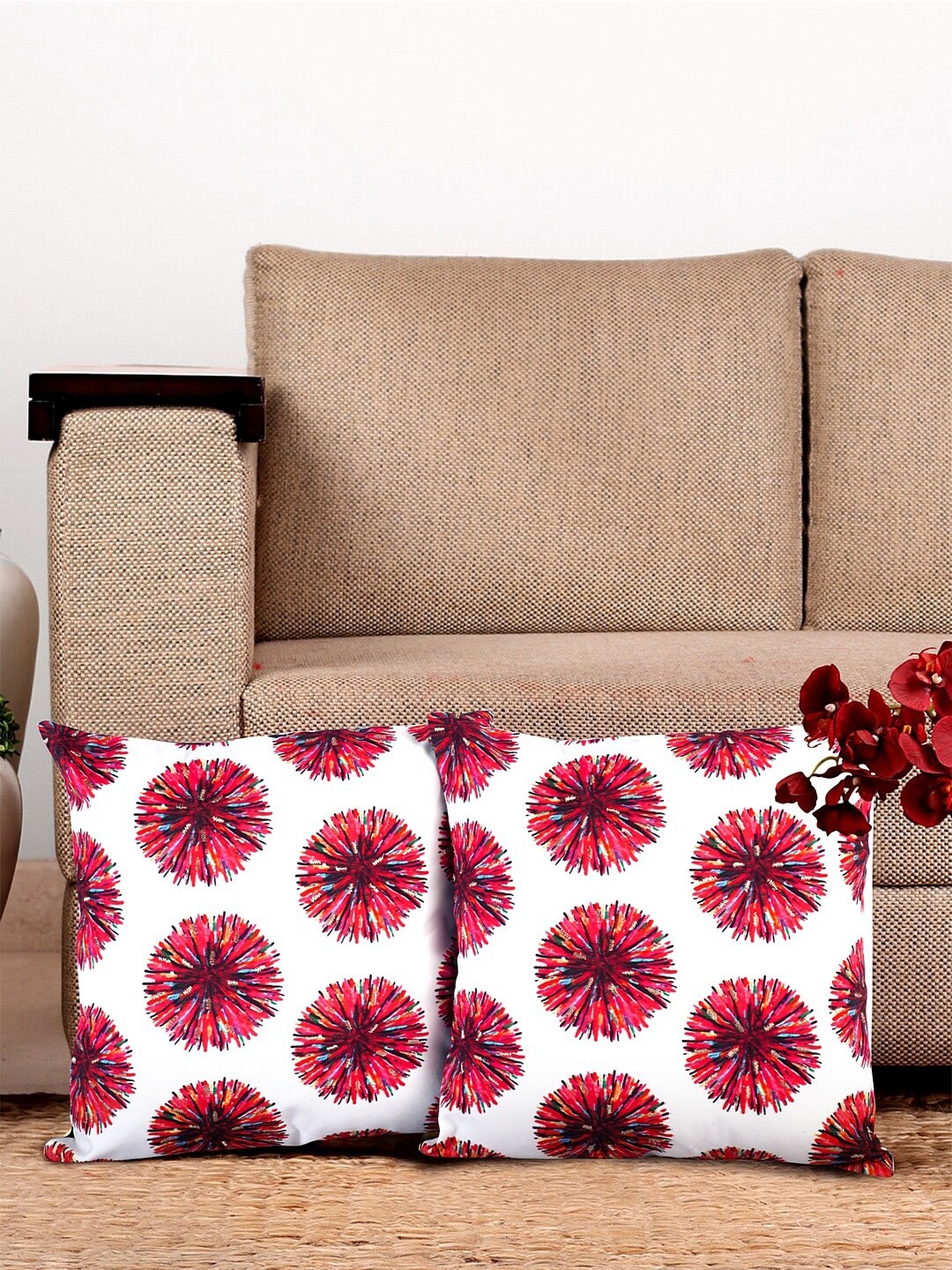 

NISRAG HOME White & Red 2 Pieces Abstract Square Cushion Covers