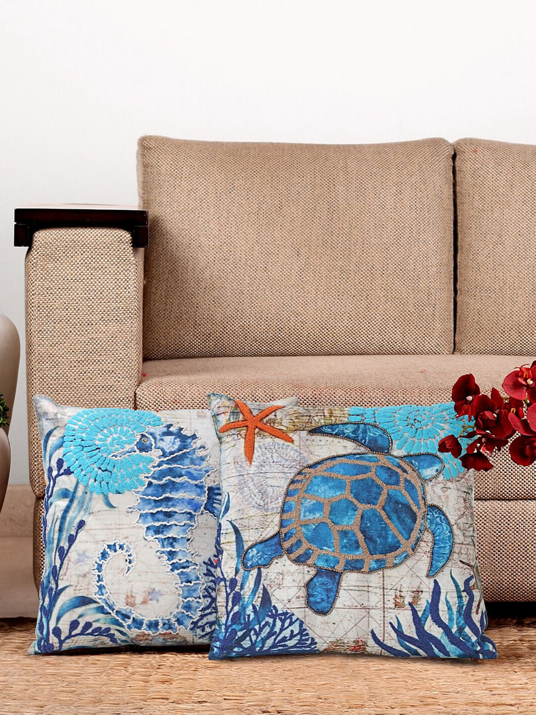 

NISRAG HOME White & Blue 2 Pcs Embroidered Velvet Square Cushion Covers