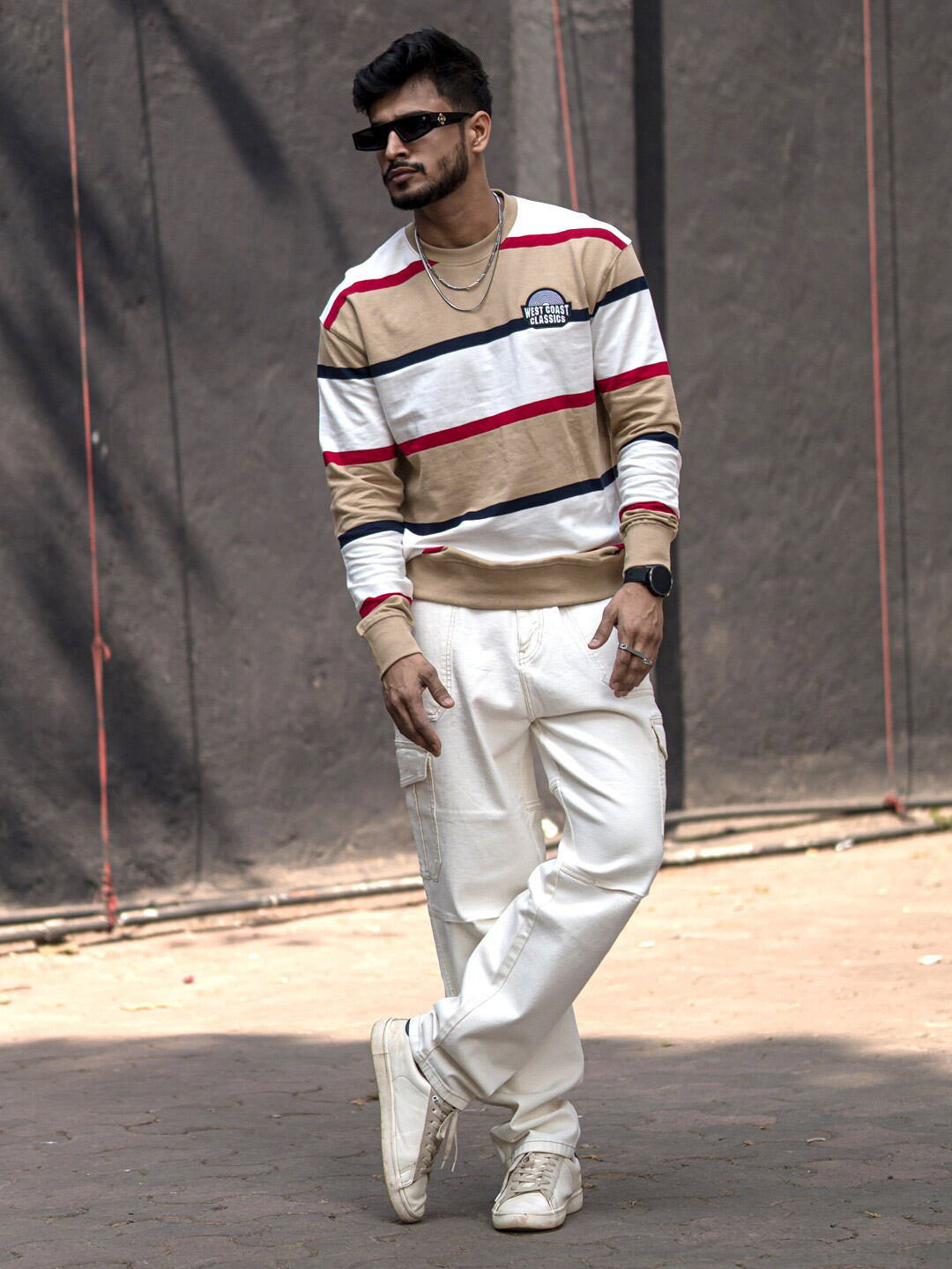 

Powerlook Striped Drop-Shoulder Oversize T-shirt, Beige