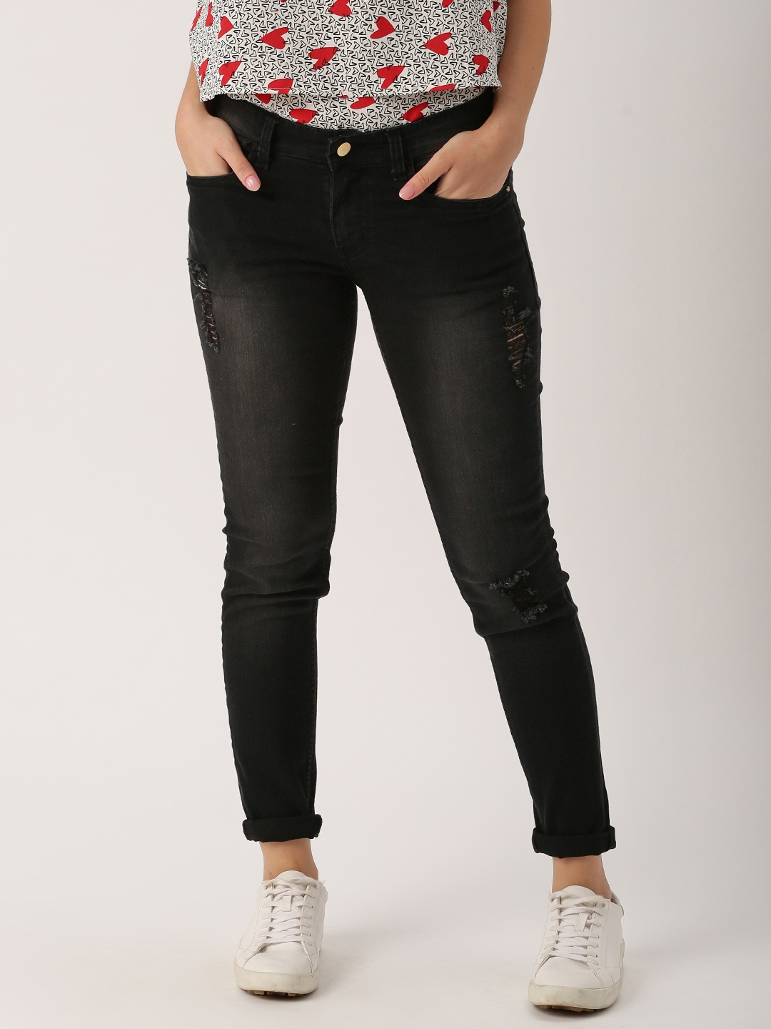 

Dressberry Women Black Skinny FIt Mid-Rise Mildly Distressed Stretchable Jeans