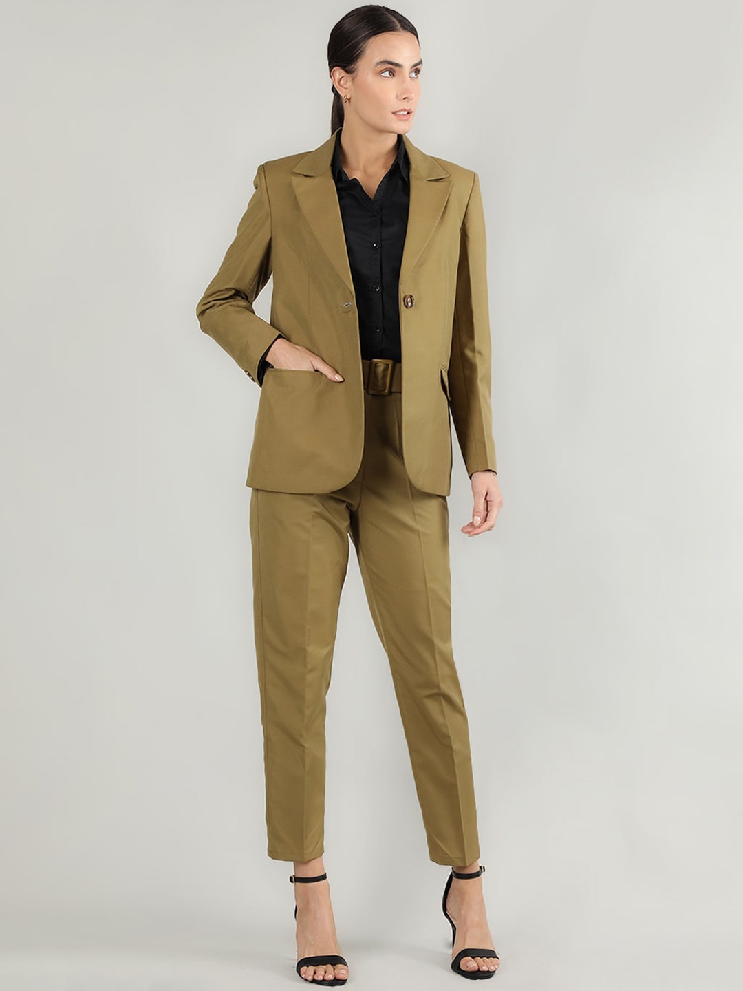 

Dlanxa Two-Piece Single-Breasted Formal Suit, Brown