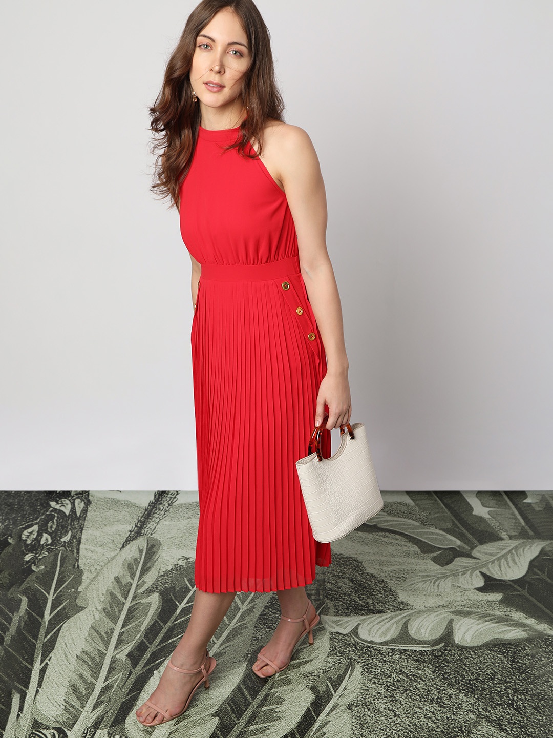 

Vero Moda Halter Neck Sheath Dress, Red