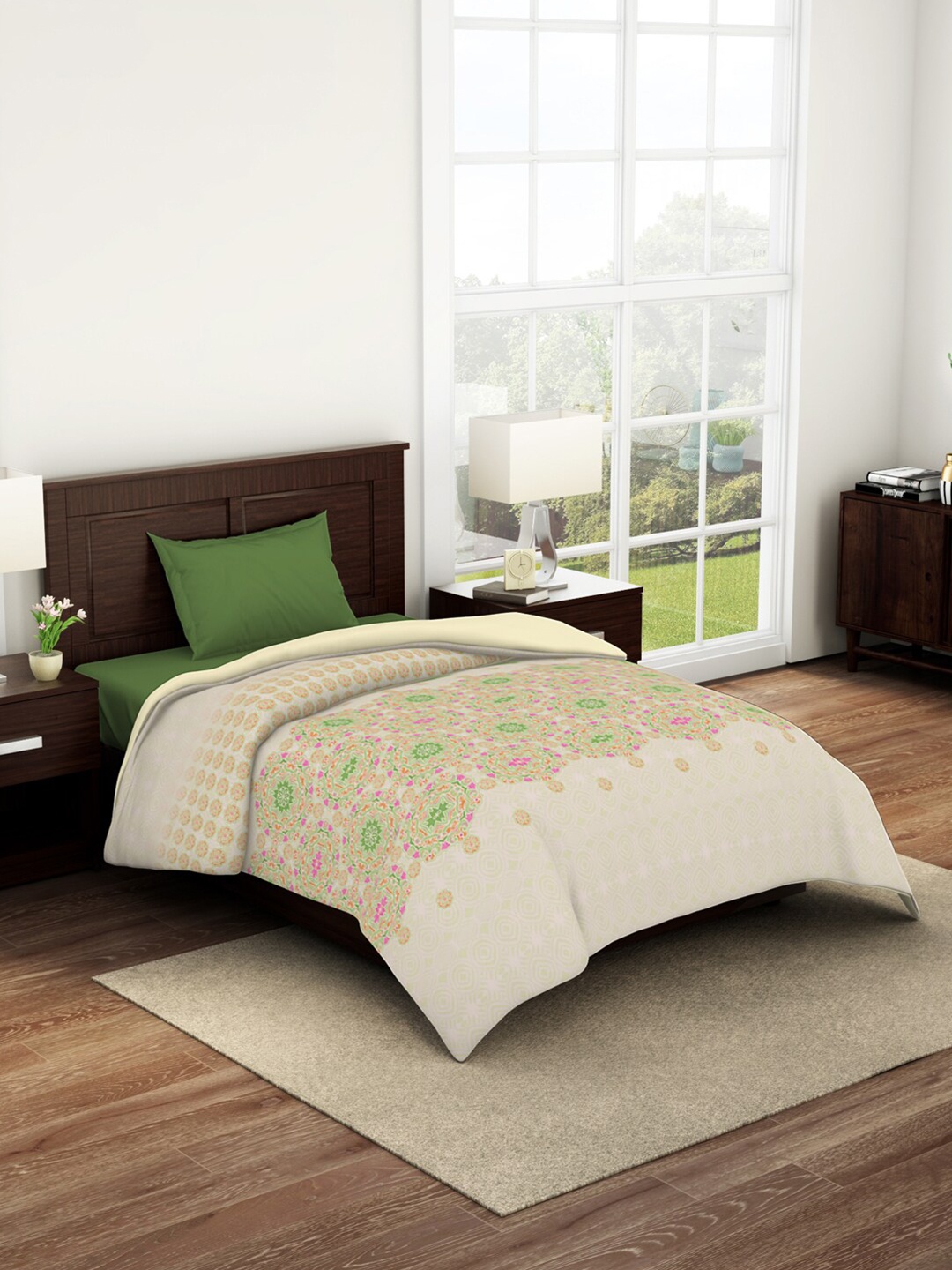 

SPACES Geostance Green & Pink Ethnic Motifs Pure Cotton AC Room 120 GSM Single Bed Quilt