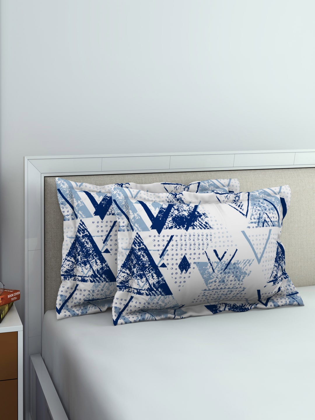 

Welspun 2 Pcs White & Blue Printed Pure Cotton 144 TC Pillow Covers