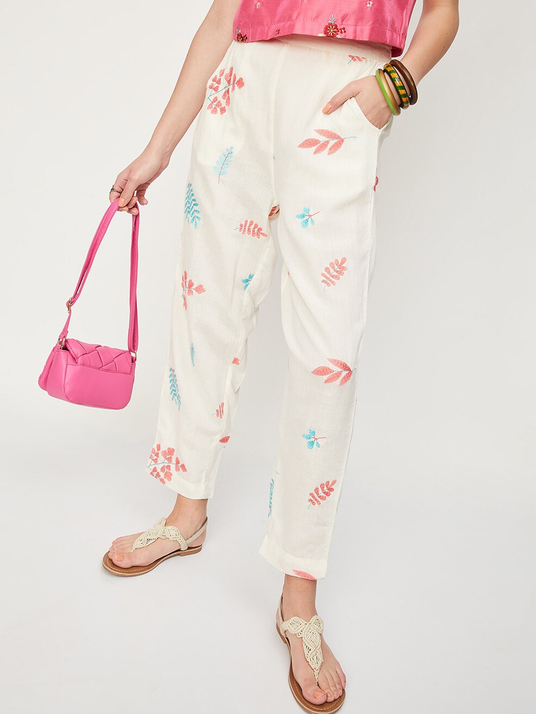

max Women Floral Printed Mid Rise Straight Fit Trousers, Nude