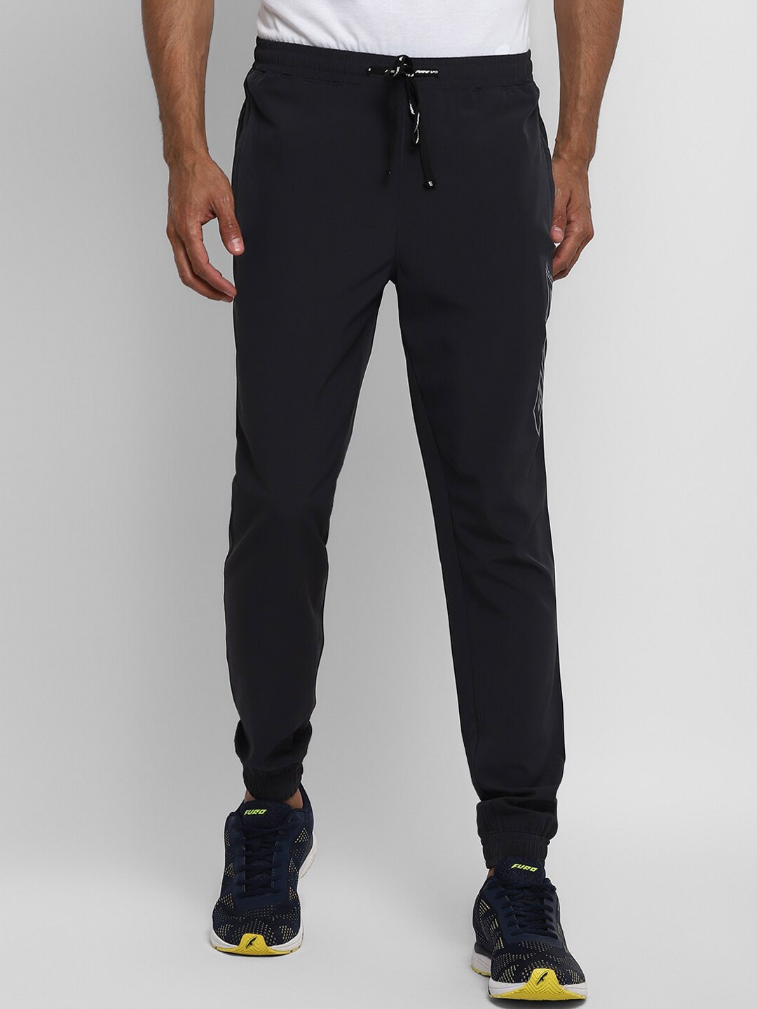 

FURO by Red Chief Men Brand Logo Printed Mid-Rise Joggers, Grey