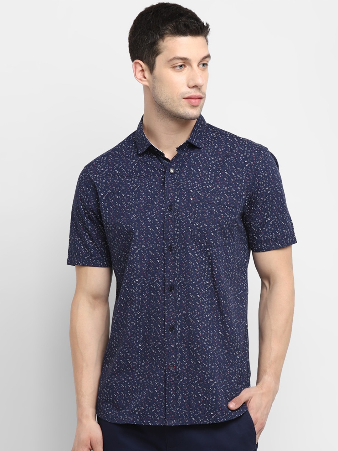 

Red Chief Short Sleeve Patch Pocket Slim Fit Micro Printed Casual Cotton Shirt, Navy blue