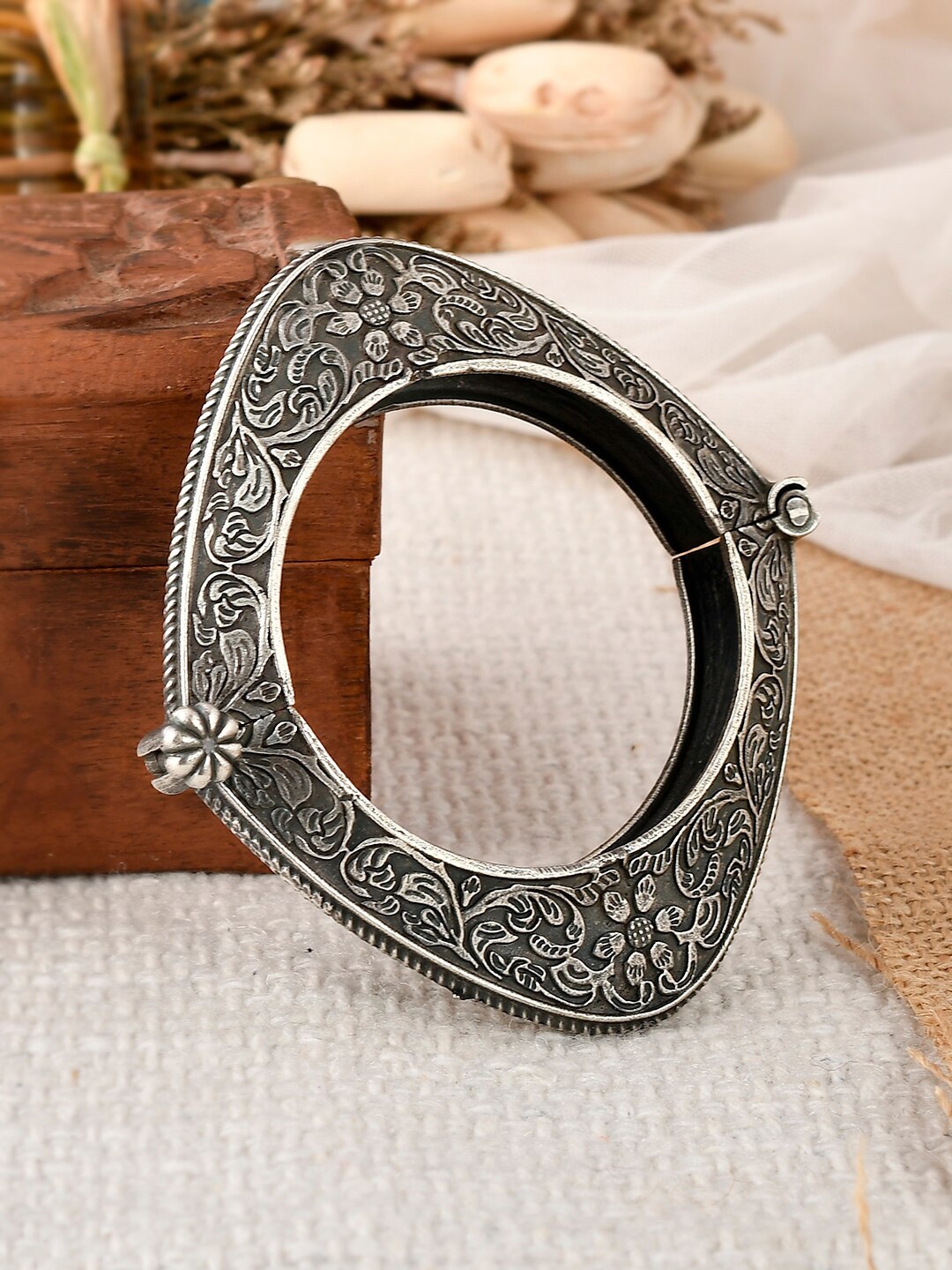 

AQUASTREET JEWELS Silver-Plated Oxidized Kada Bangle