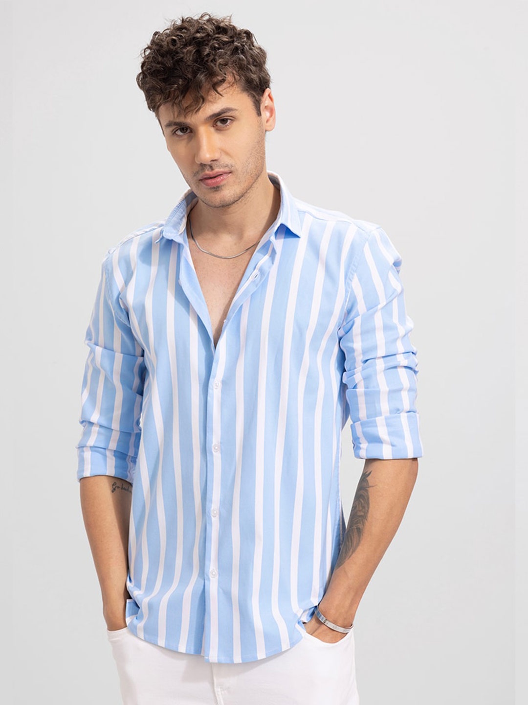 

Snitch Striped Cotton Casual Shirt, Blue