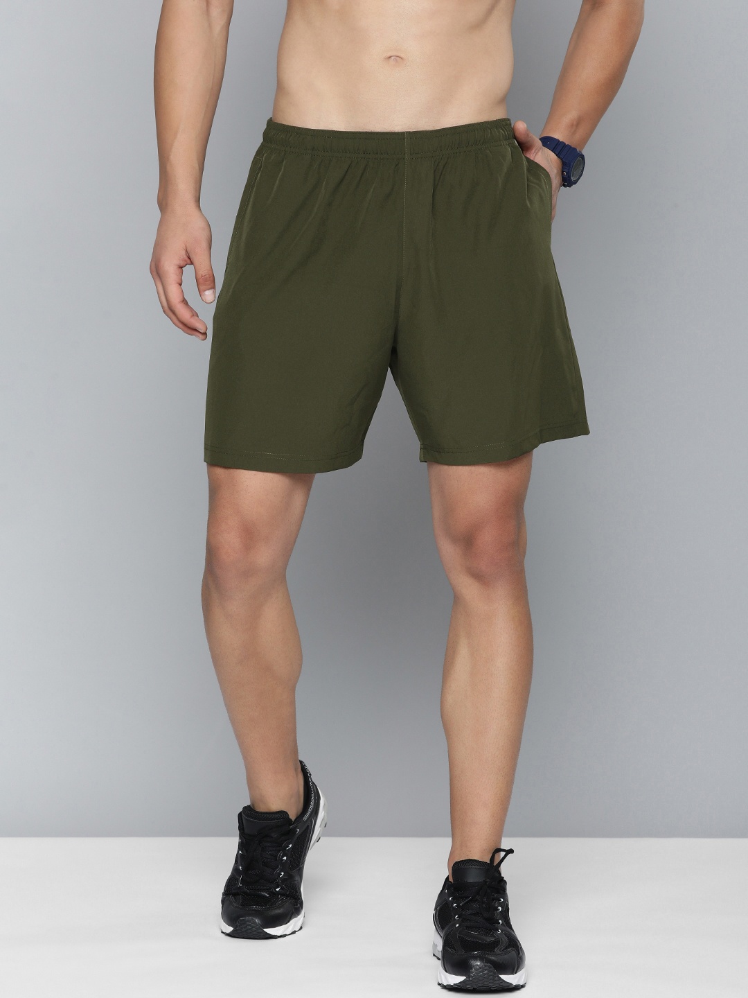 

HERE&NOW Men Shorts, Olive