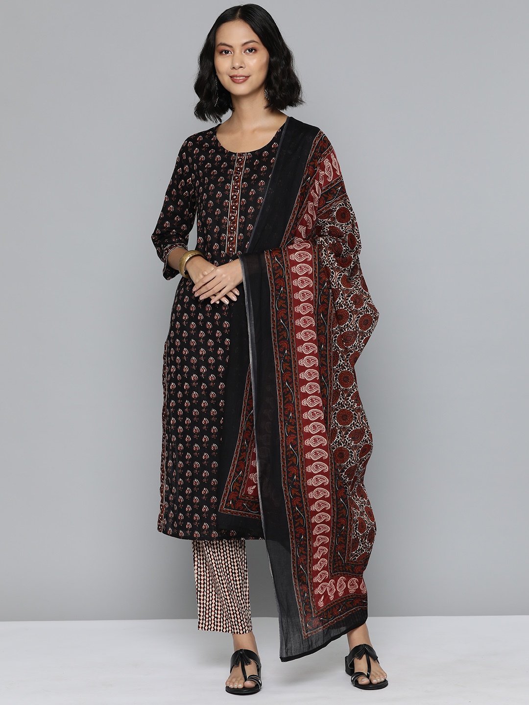 

HERE&NOW Women Ethnic Motifs Printed Pure Cotton Kurta with Trousers & Dupatta, Black