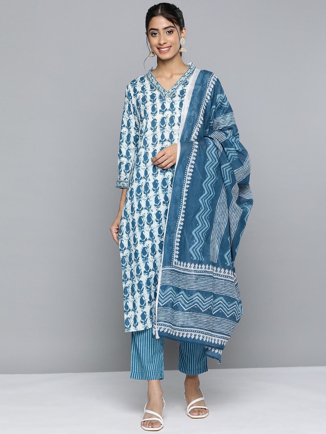 

HERE&NOW Printed Gotta Patti Pure Cotton Kurta with Trousers & Dupatta, Blue