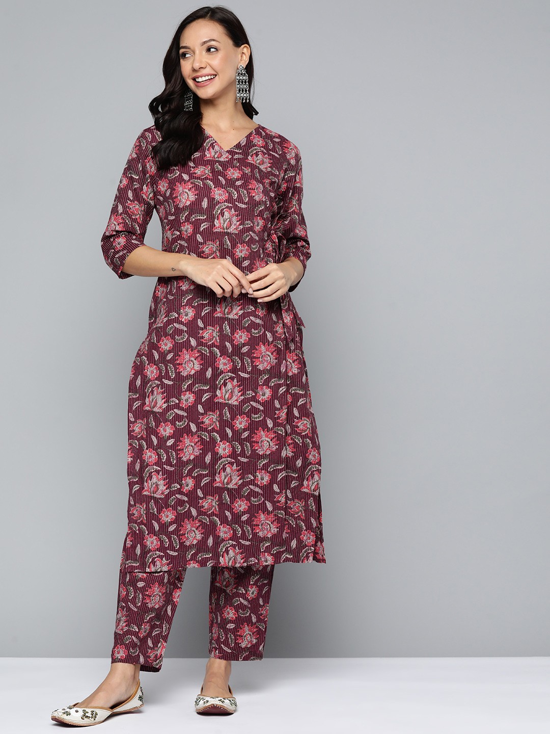 

HERE&NOW Women Floral Printed Angrakha Thread Work Pure Cotton Kurta with Palazzos, Magenta