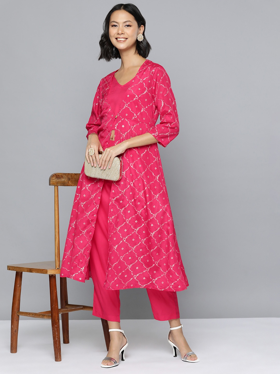 

HERE&NOW Ethnic Motifs Printed Layered Style Kurta Set, Red