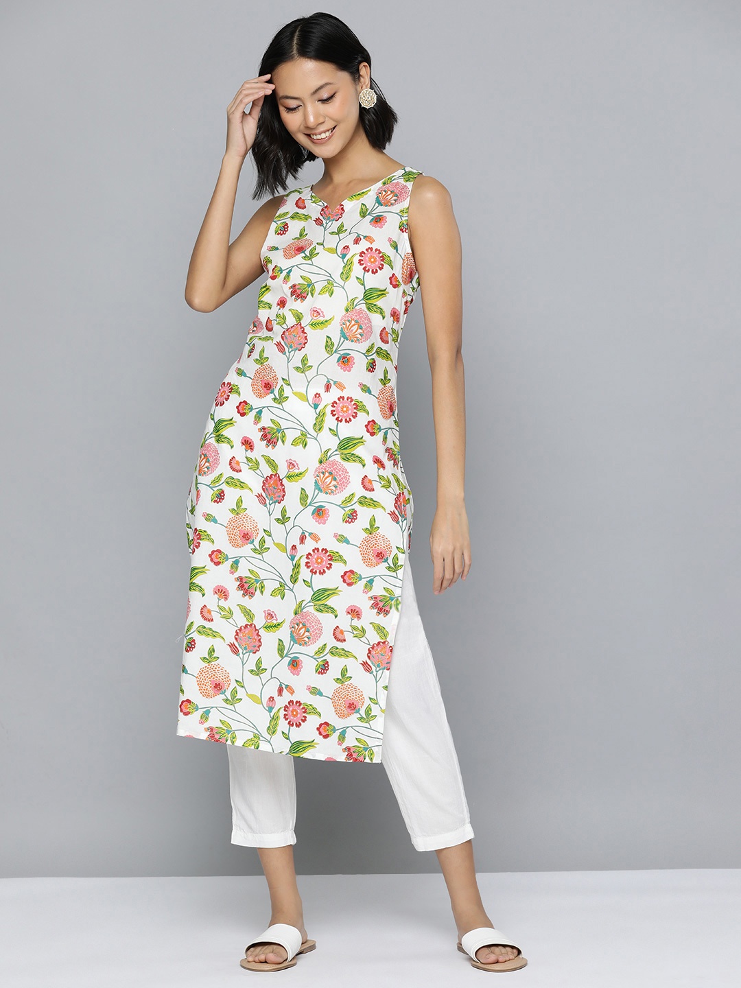 

HERE&NOW Floral Printed Pure Cotton Sleeveless Kurta with Trousers, White