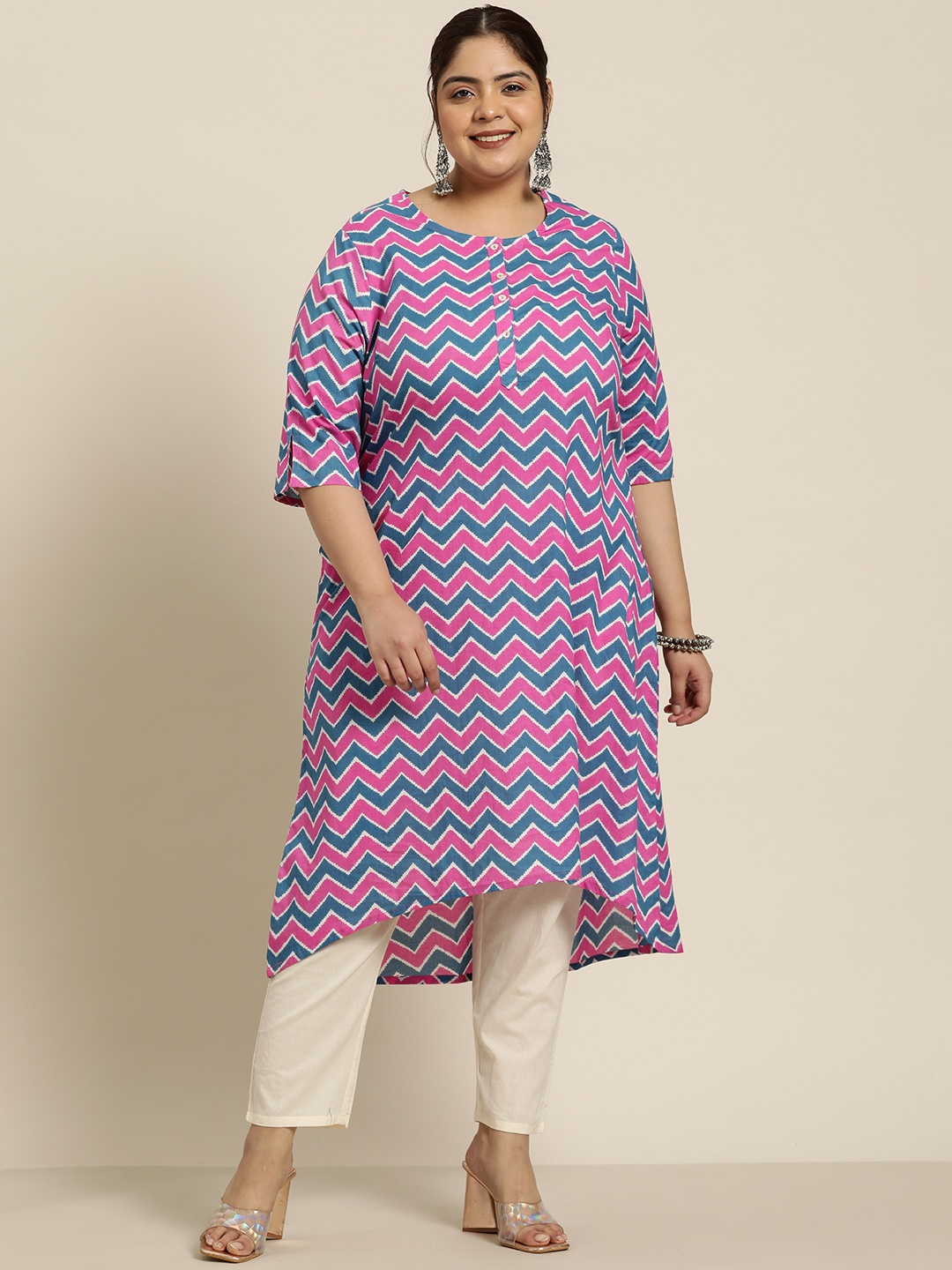 

Sztori Plus Size Chevron Print Pure Cotton A-Line Kurta, Pink