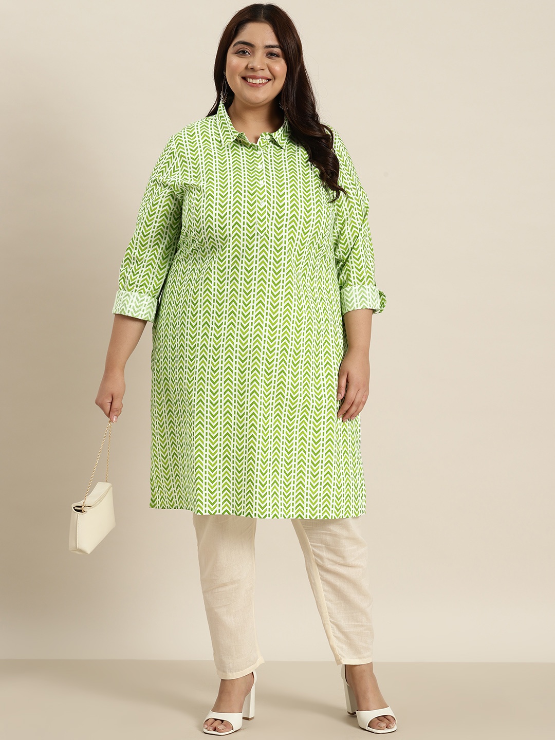 

Sztori Plus Size Chevron Printed Pure Cotton Shirt Collar Kurta, Green