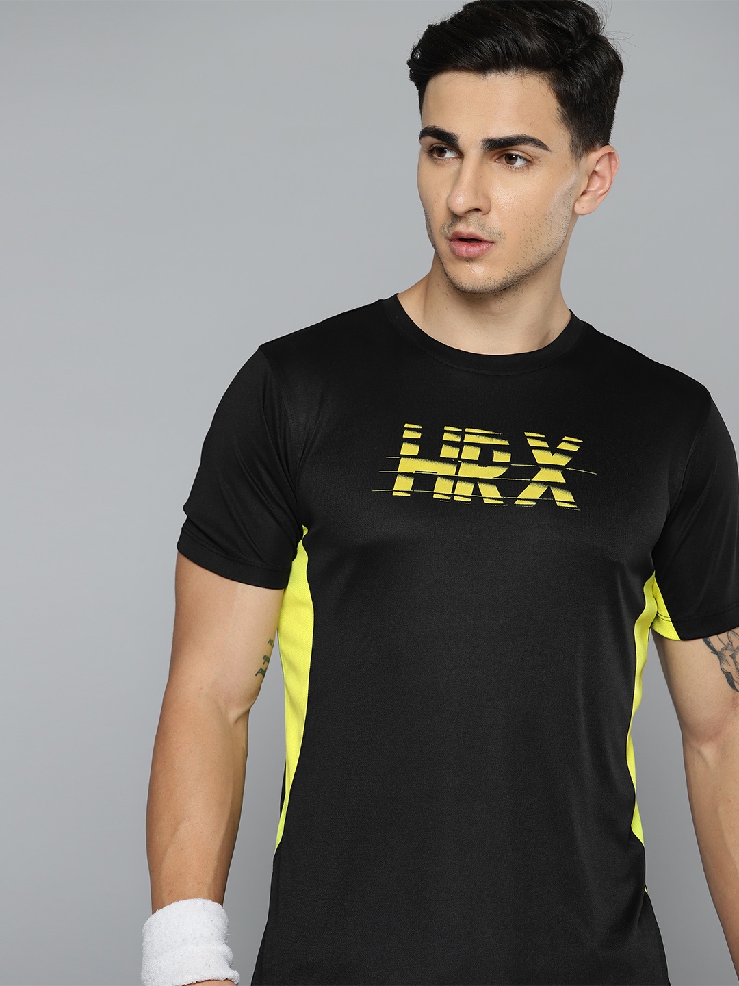 

HRX by Hrithik Roshan Men Rapid-Dry Brand Logo Printed Racket Sport T-shirt, Black