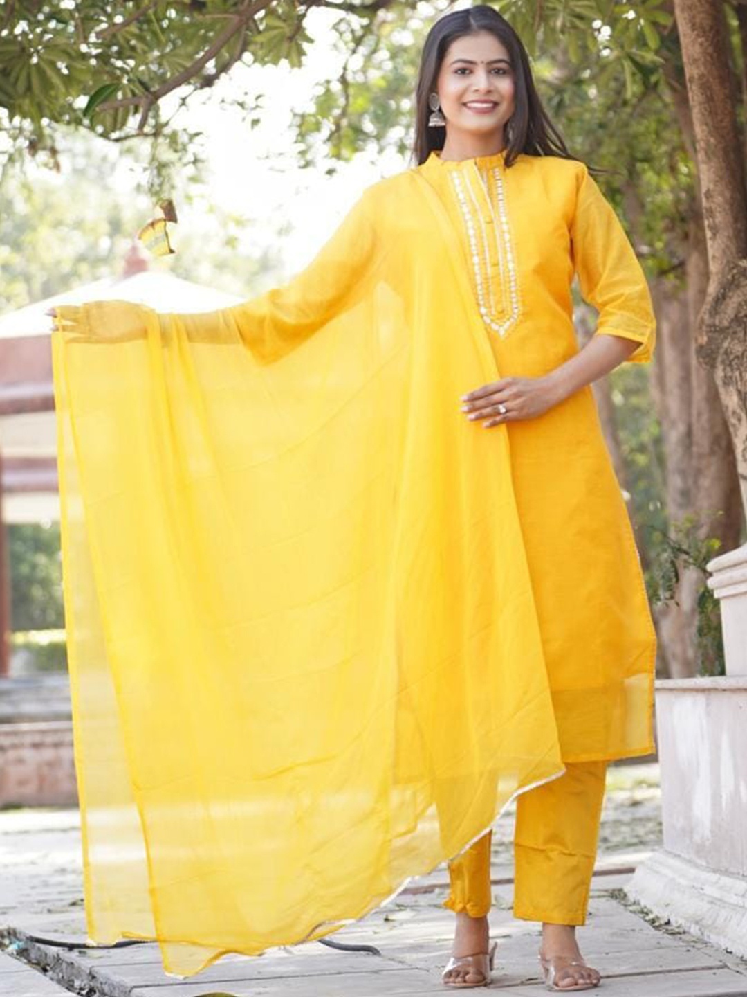 

Kesarya Mirror Work Chanderi Silk Kurta with Trousers & Dupatta, Yellow