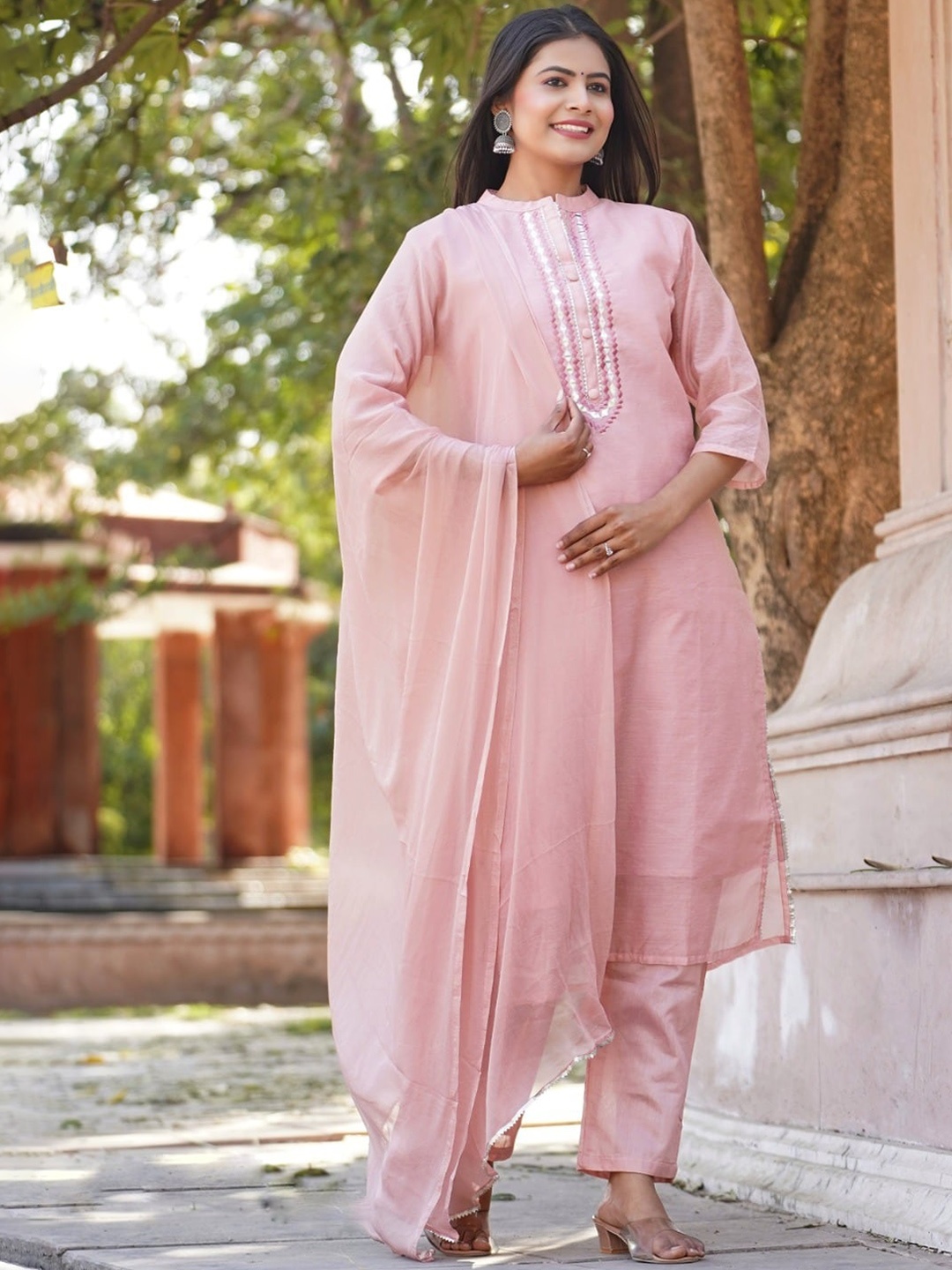 Kesarya Band Collar Chanderi Silk Kurta with Trousers & Dupatta, Pink