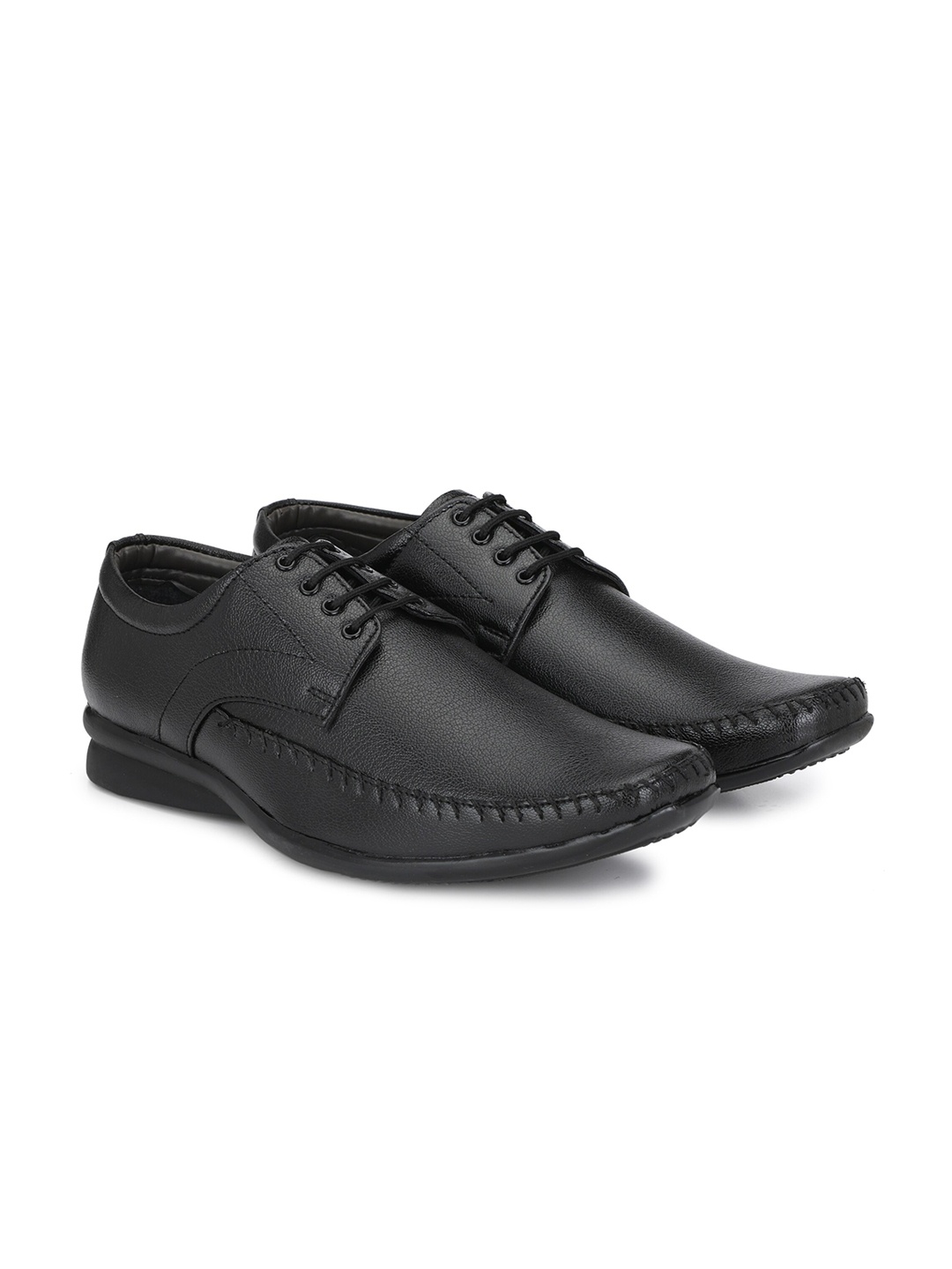 

BUCIK Men Textured Comfort-Fit Formal Derbys, Black