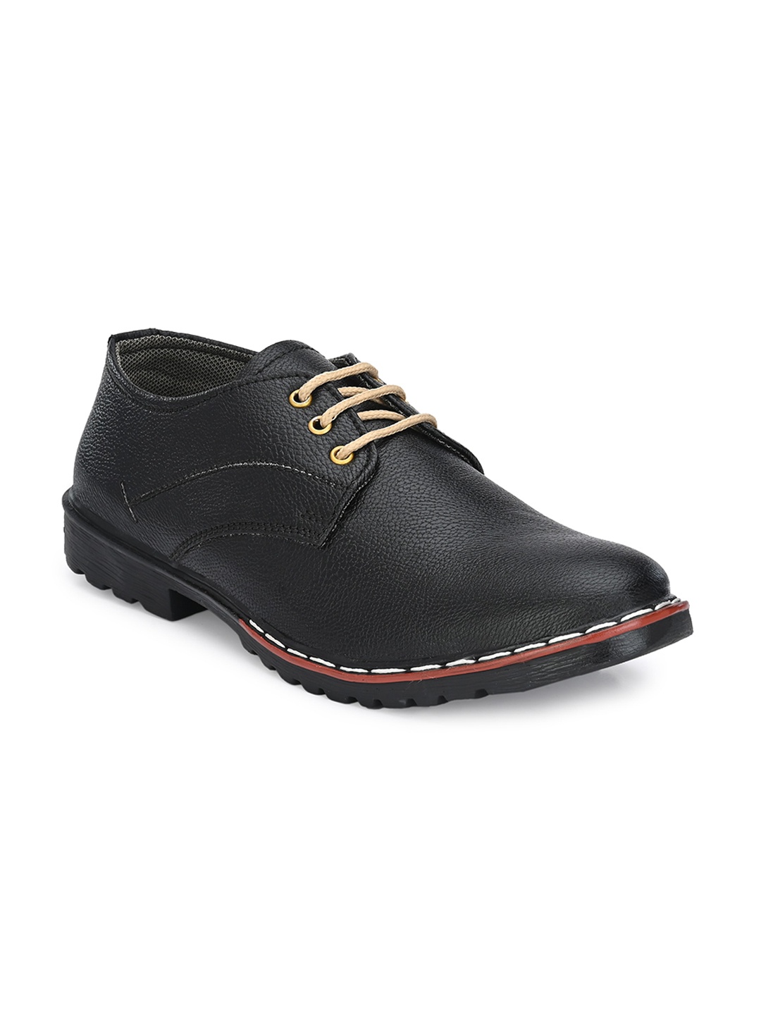

BUCIK Men Textured Lightweight Derbys, Black