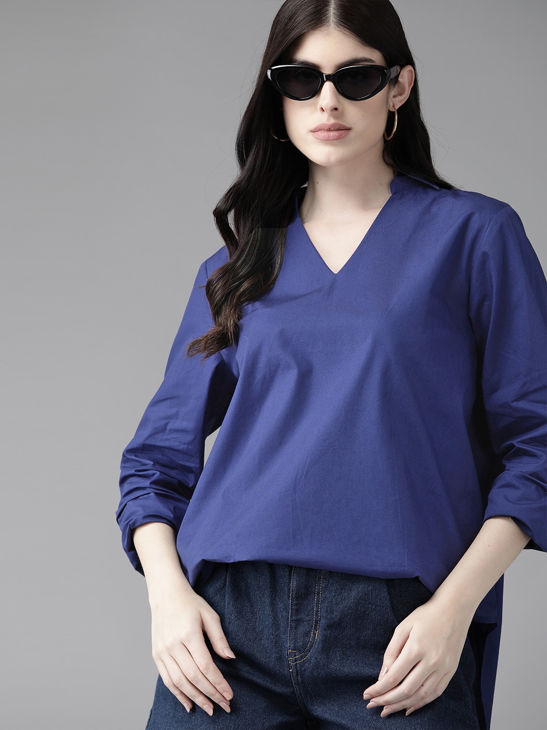 

The Roadster Lifestyle Co. Women Pure Cotton Boxy Casual Longline Shirt with Pleated Back, Navy blue