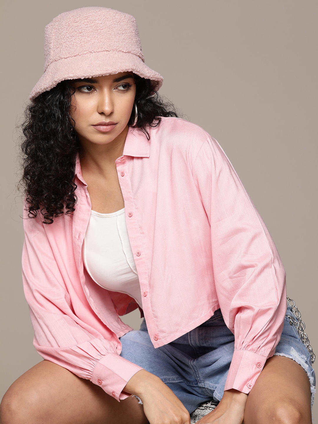 

The Roadster Lifestyle Co. Puff Sleeves Crop Shirt, Pink