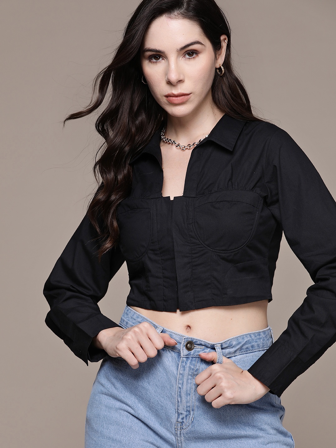 

The Roadster Lifestyle Co. Solid Bustier Cut Cropped Pure Cotton Casual Shirt, Black