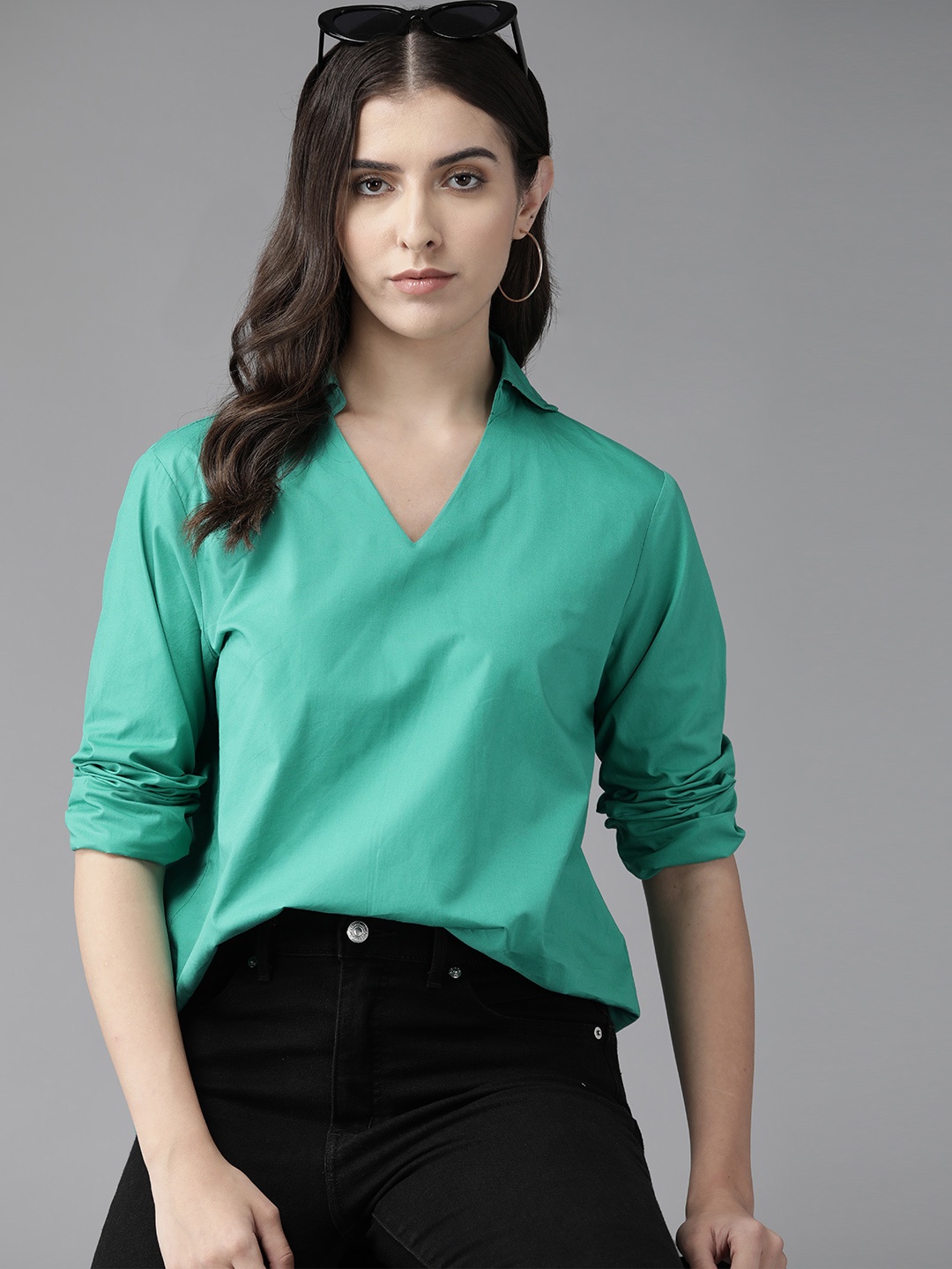 

The Roadster Lifestyle Co. Women Pure Cotton Boxy Casual Longline Shirt with Pleated Back, Sea green