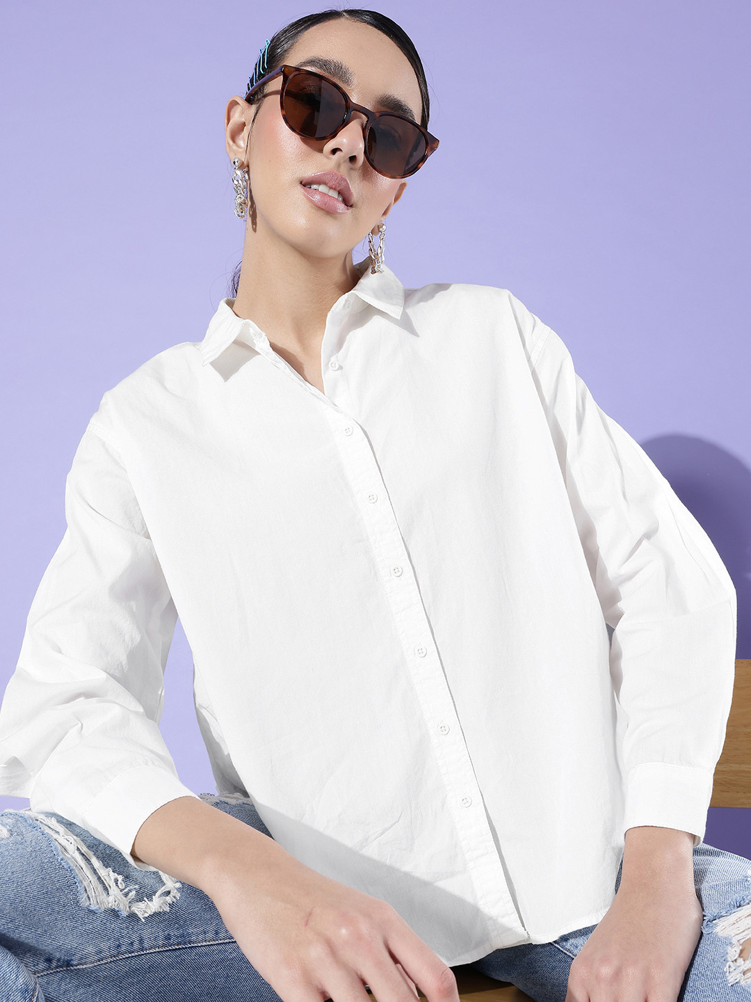 

The Roadster Life Co. Milky White Party Oversized Boxy Pleated Pure Cotton Casual Shirt