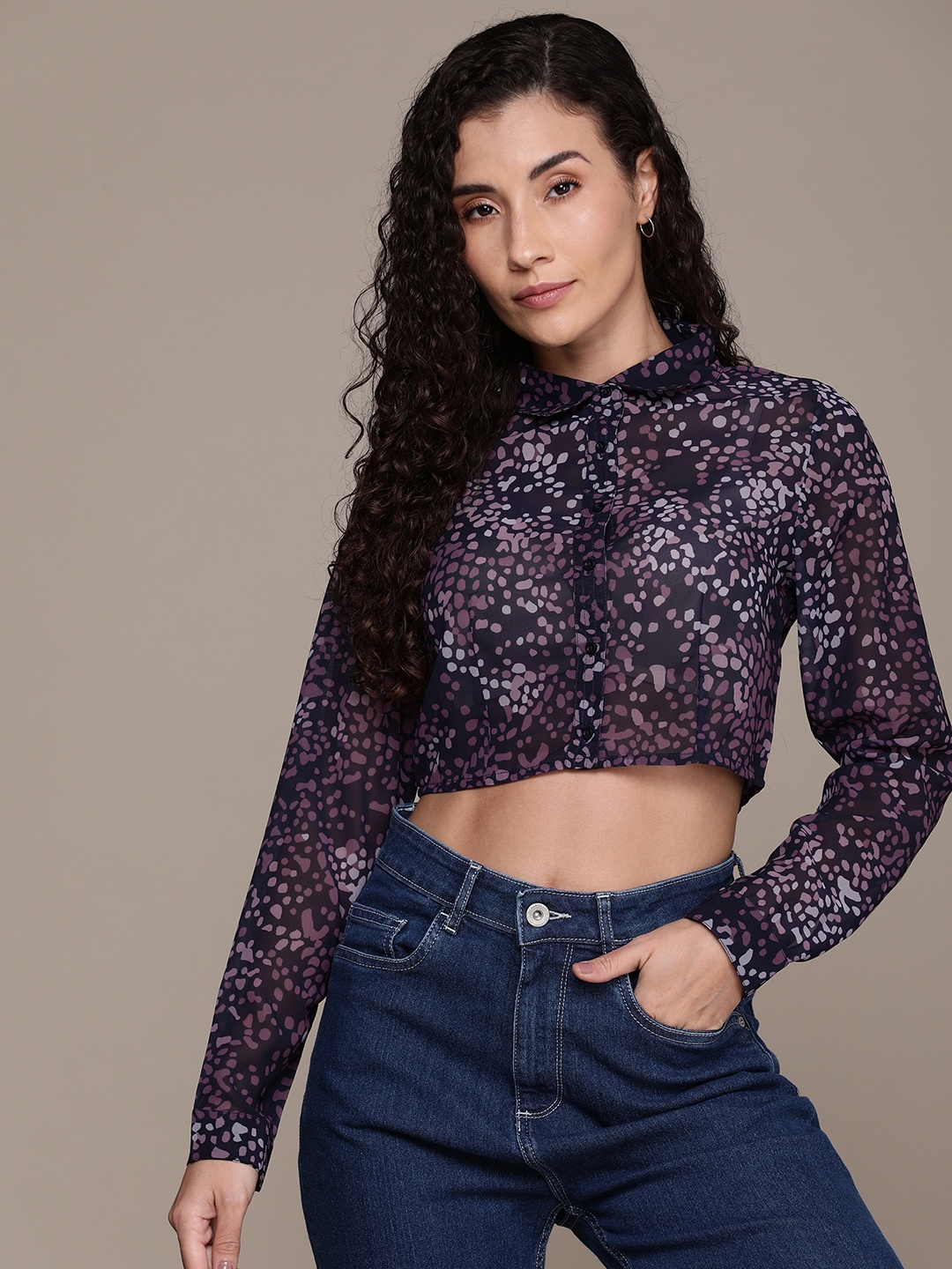 

The Roadster Lifestyle Co. Abstract Printed Crop Casual Shirt, Navy blue