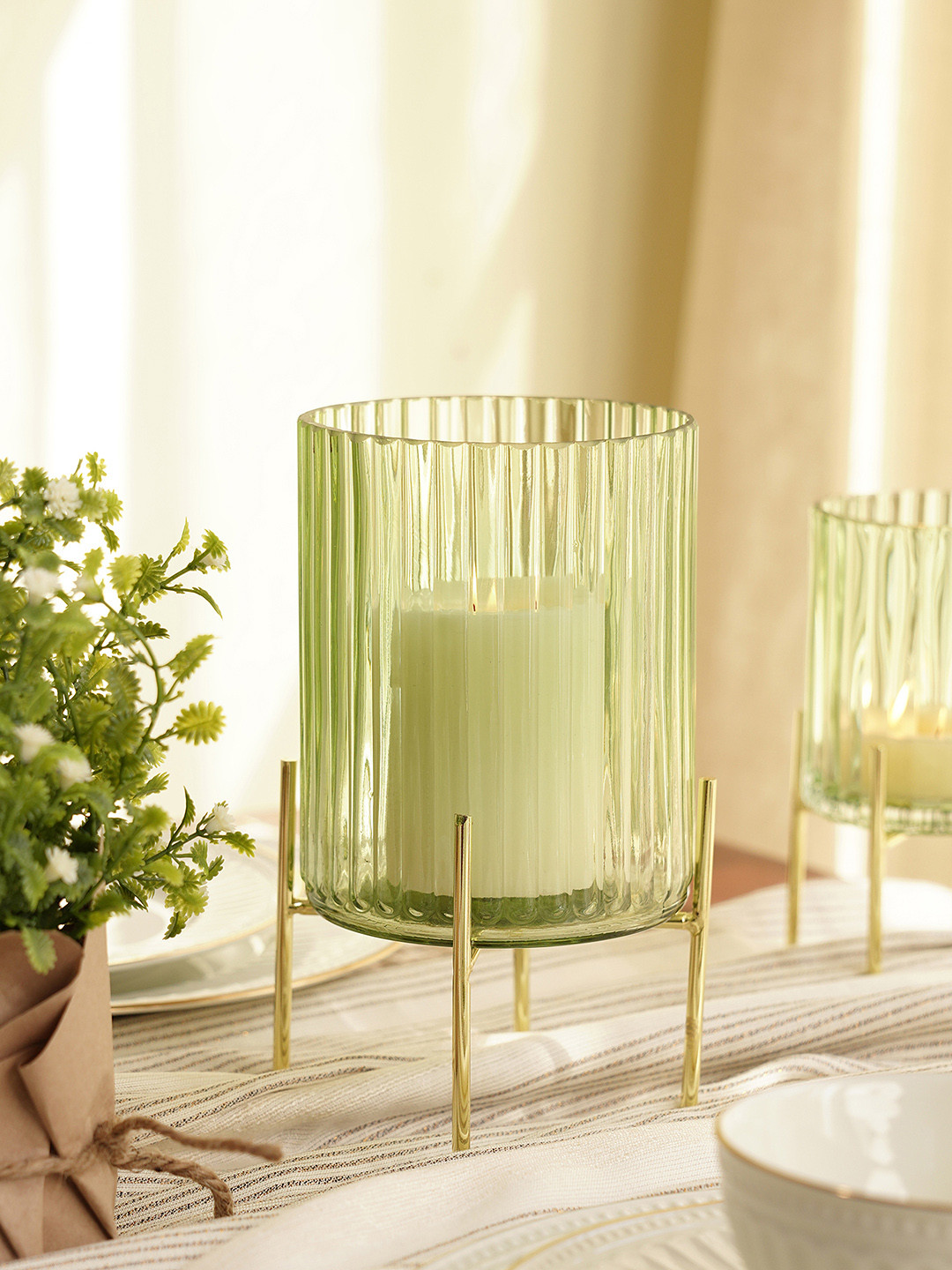 

Pure Home and Living Green & Gold-Toned Ribbed Glass Hurricane Holder With Metal Stand
