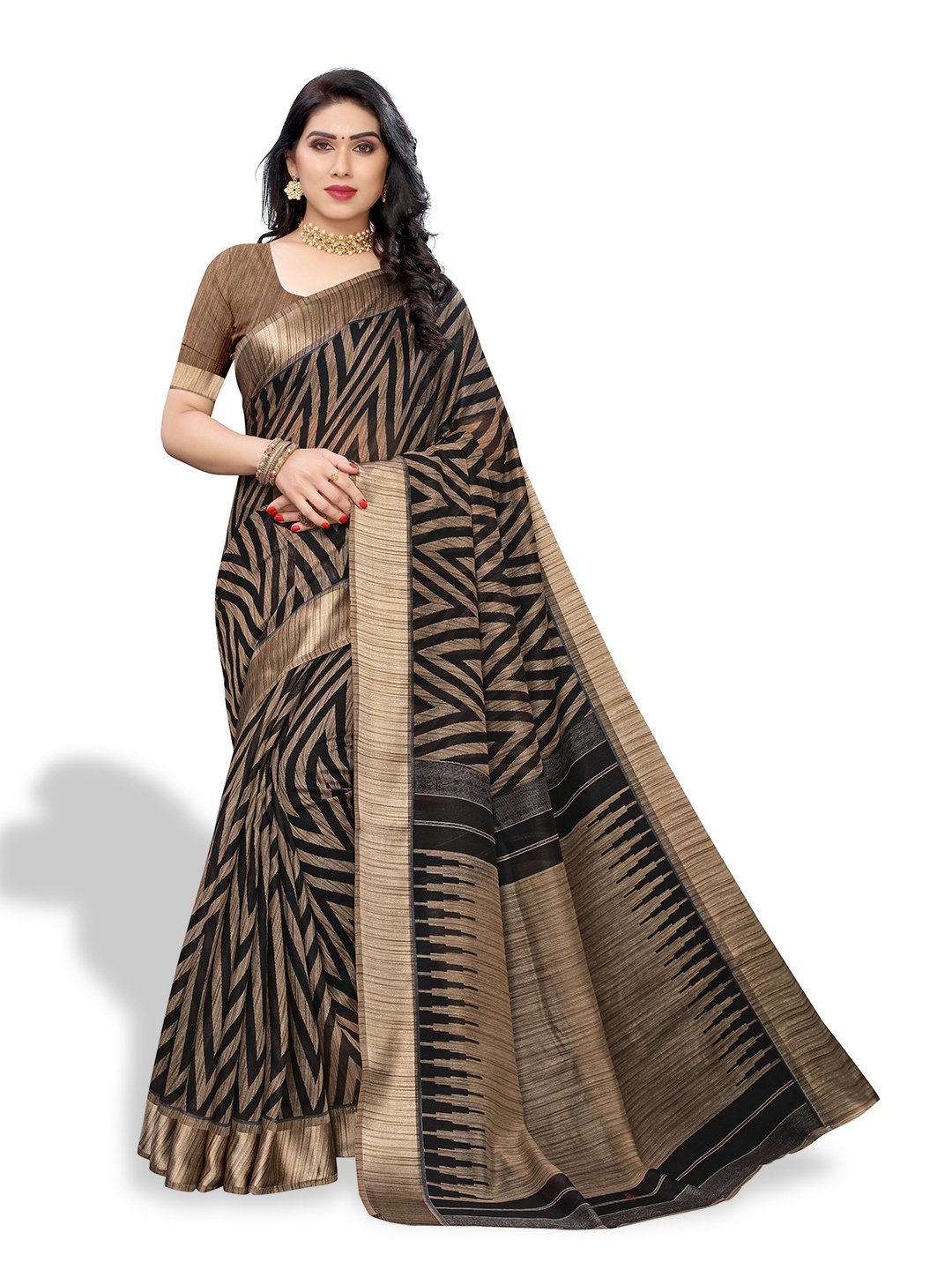 

SAADHVI Chevron Printed Saree, Black