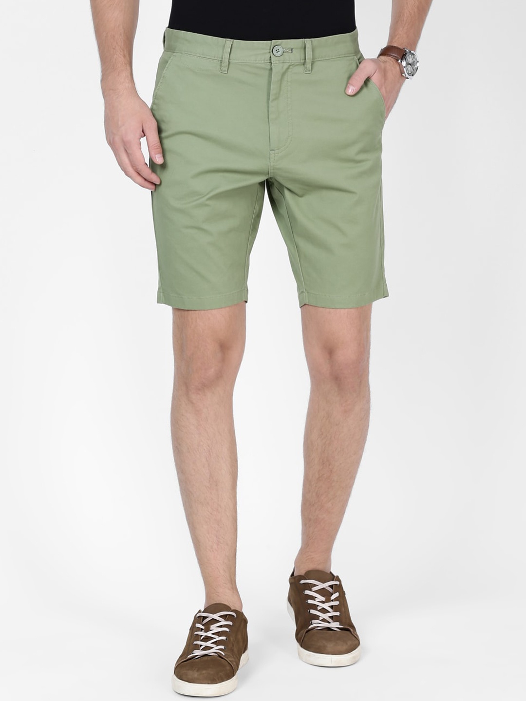 

t-base Men Cotton Mid-Rise Chino Shorts, Green