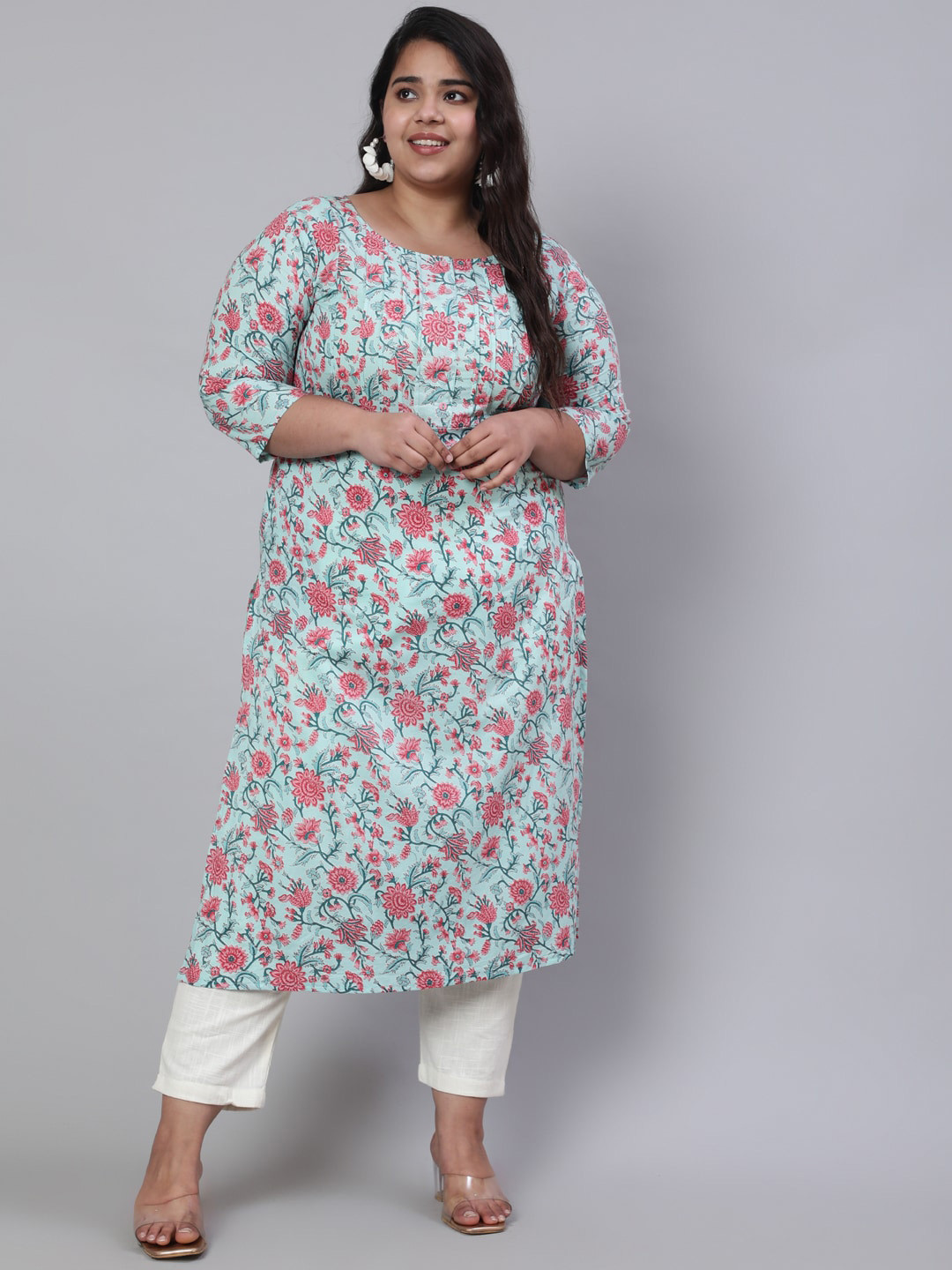 

Nayo Plus size Floral Printed Cotton Kurta, Green