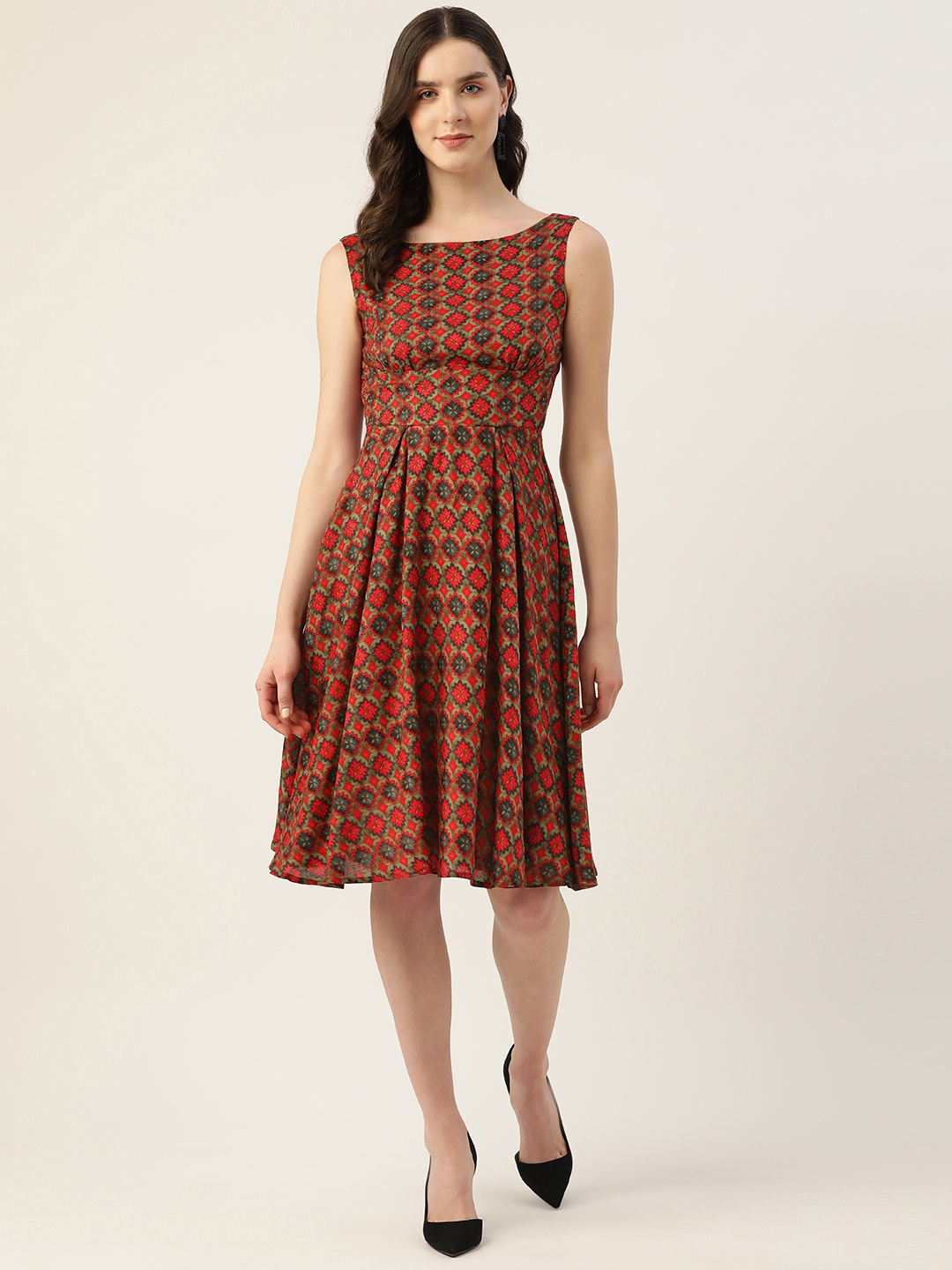 

Alsace Lorraine Paris Ethnic Motifs A-Line Dress, Red