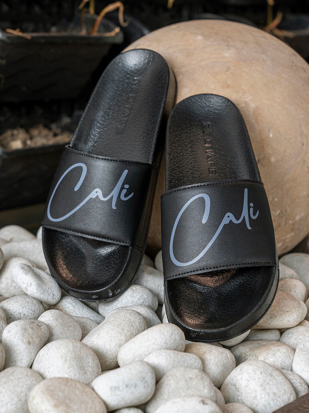 

Red Tape Men Printed Sliders, Black