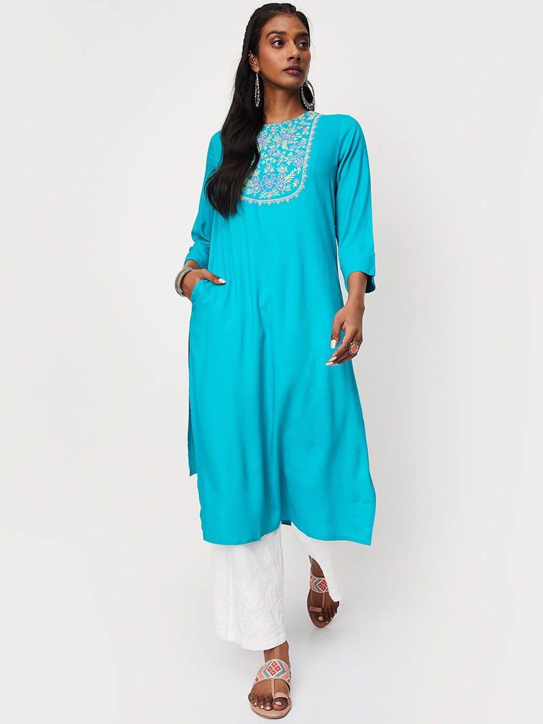 

max Floral Embroidered Yoke Design Kurta, Blue