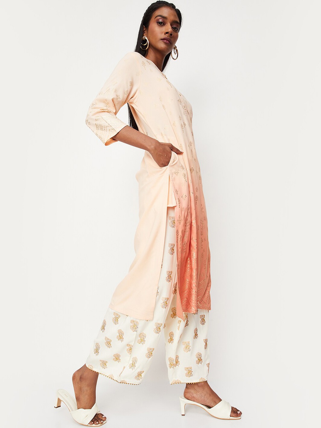 

max Floral Printed Round Neck Kurta, Beige