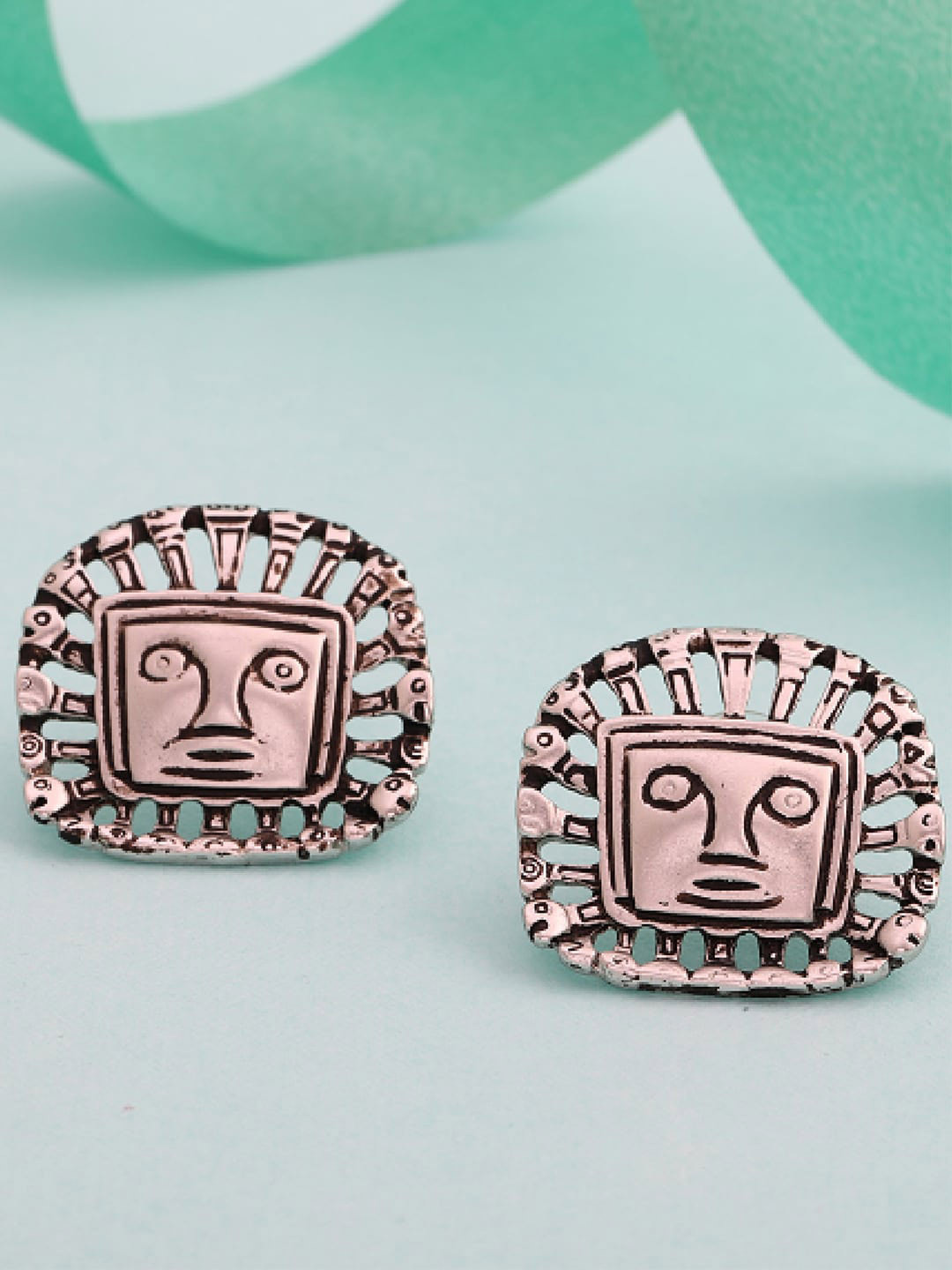 

Estele Rhodium-Plated Classic Studs Earrings, Rose gold
