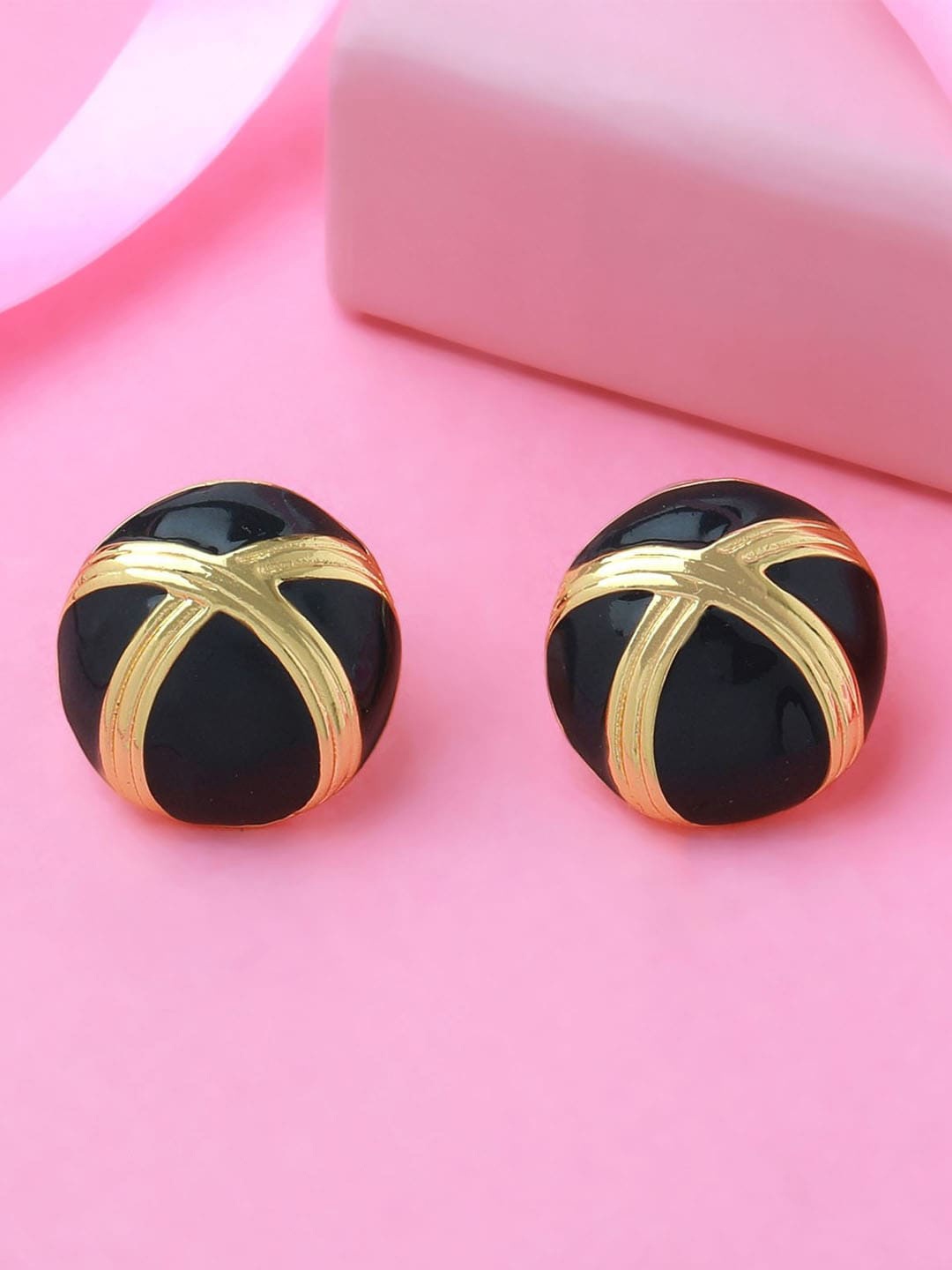 

Estele Gold-Plated Circular Studs Earrings, Black