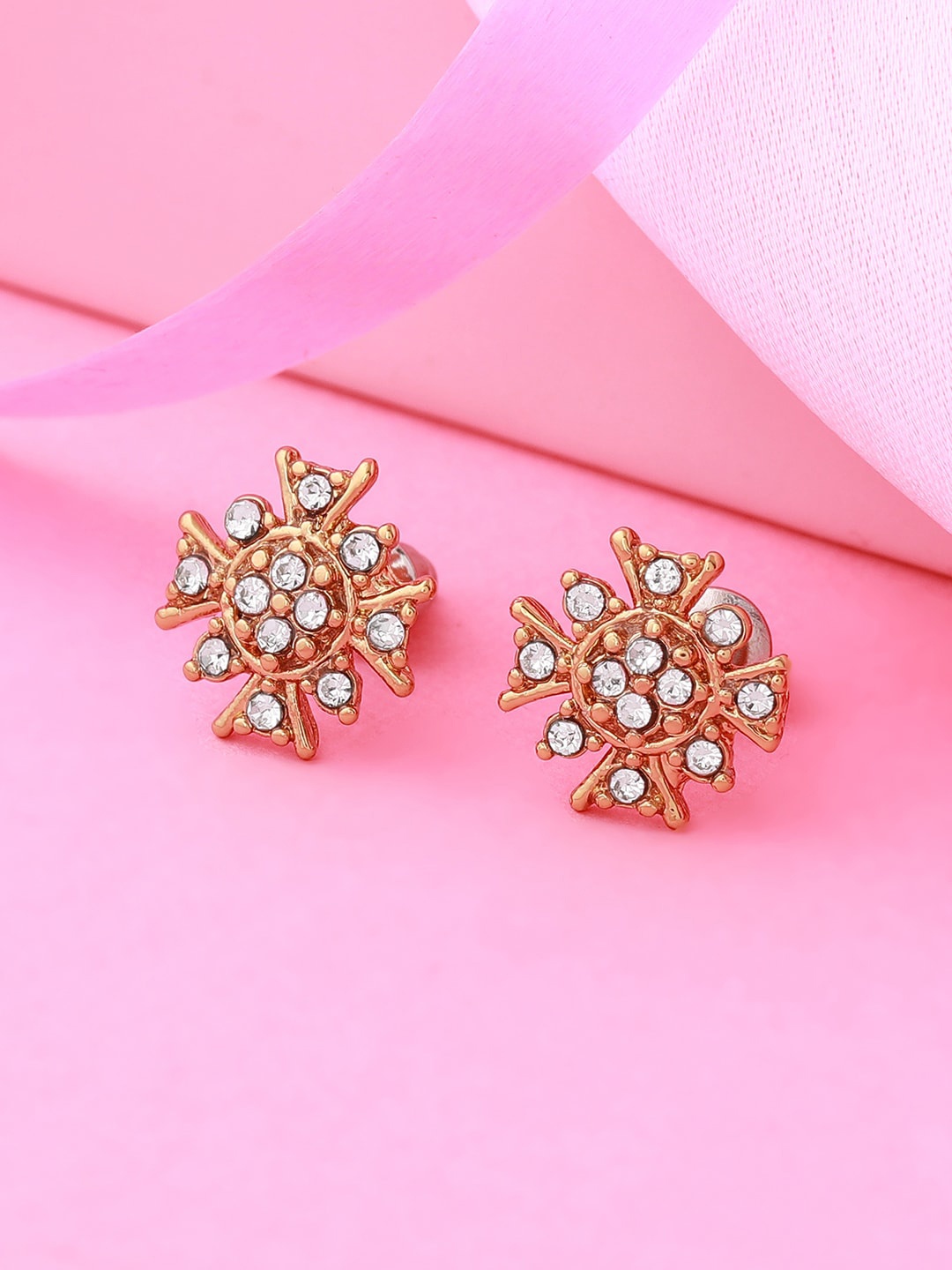 

Estele Gold-Plated Floral Studs Earrings, White
