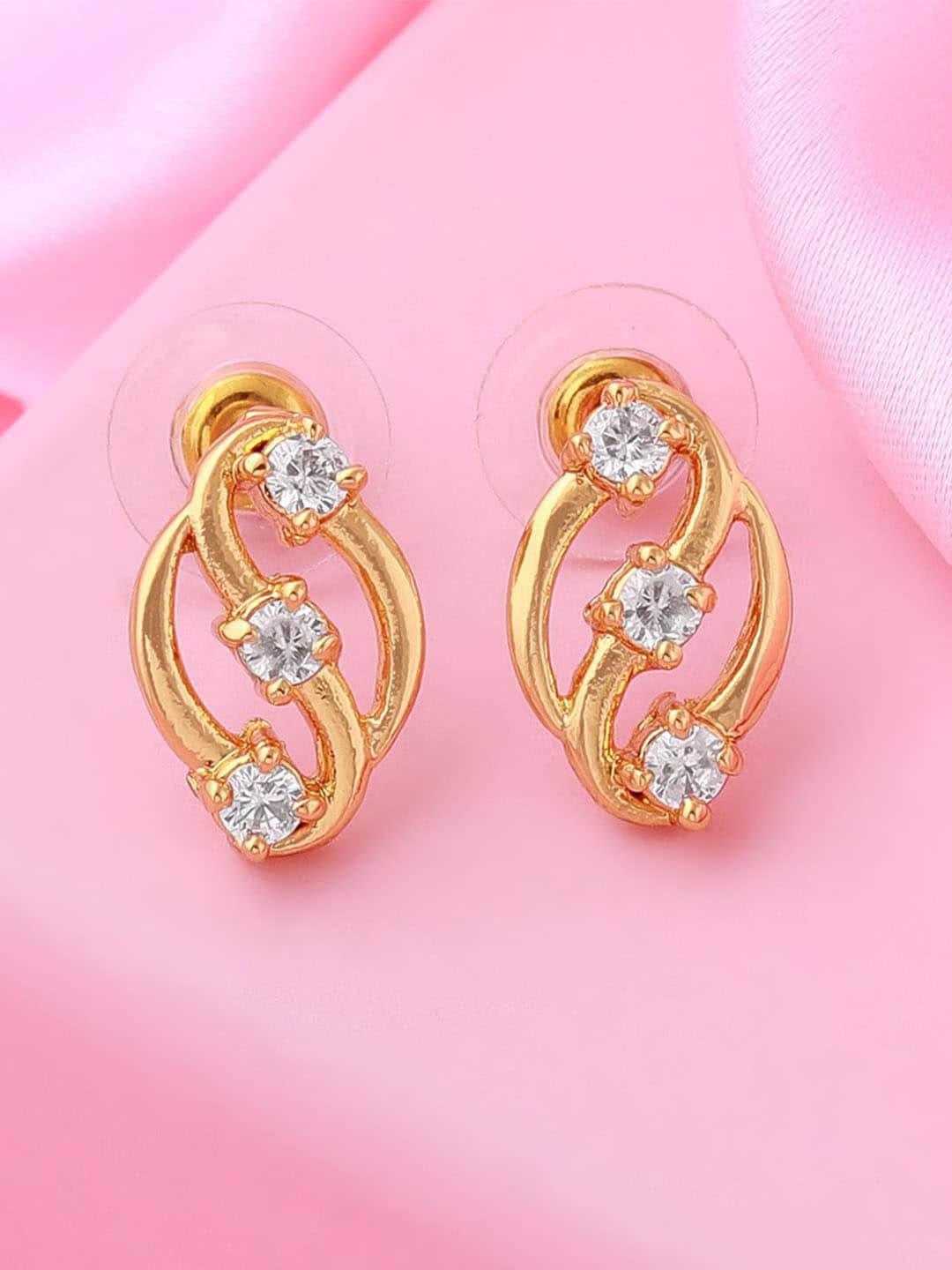 

Estele Gold-Plating Leaf Shaped Studs Earrings, White