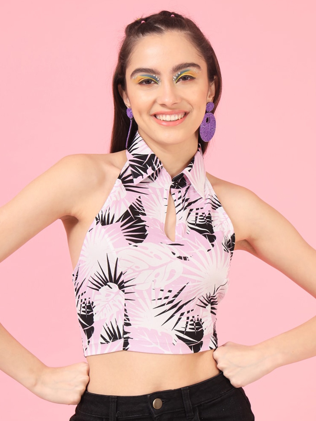 

Darzi Multicoloured Abstract Printed Shirt Collar Crop Top, Pink