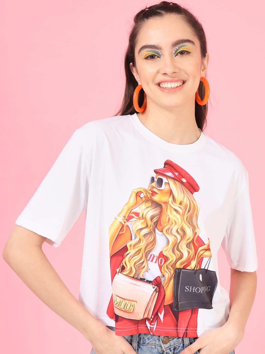 

Darzi Graphic Printed Boxy Crop Top, White