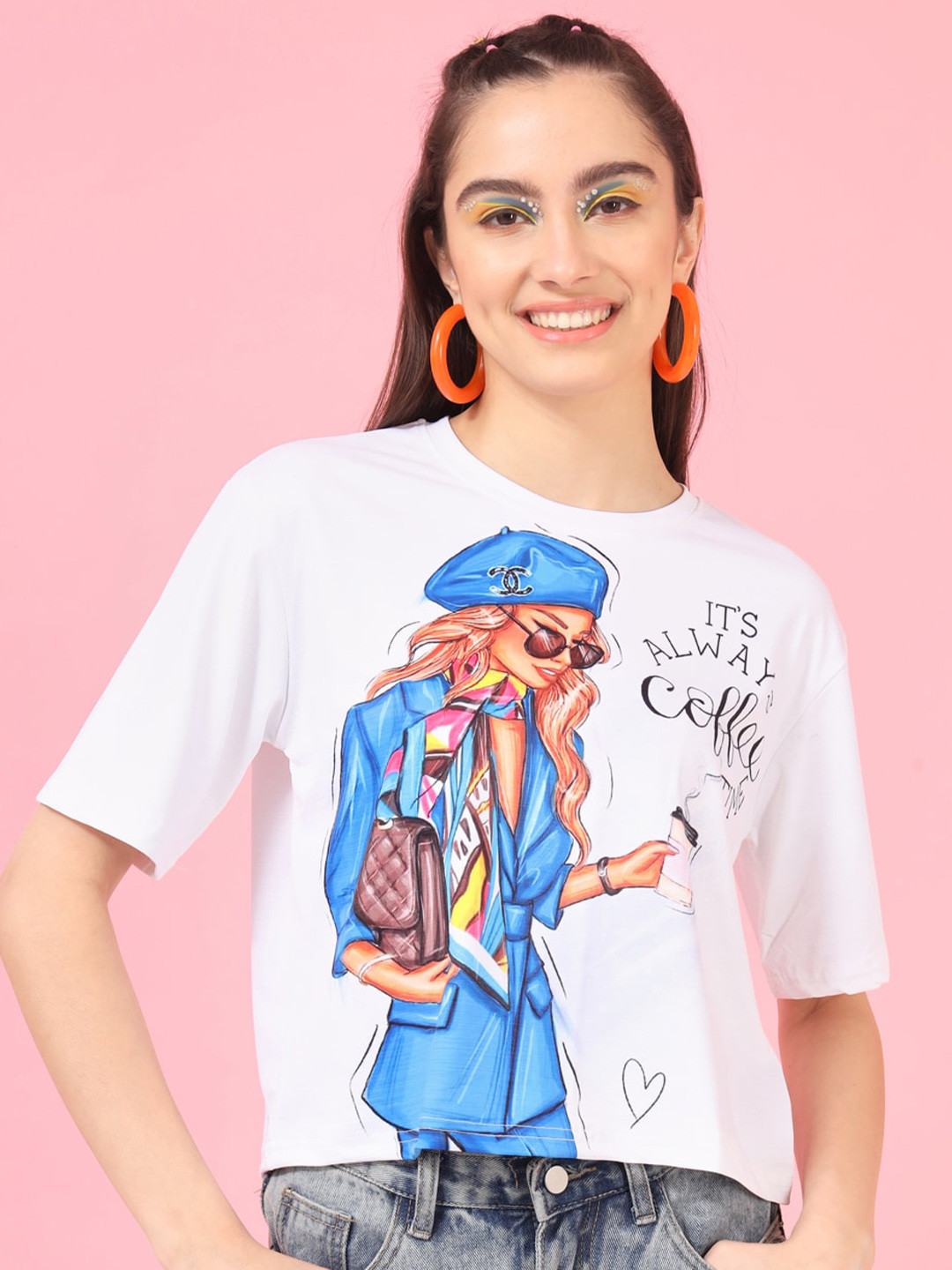 

Darzi Graphic Printed Boxy Crop Top, White